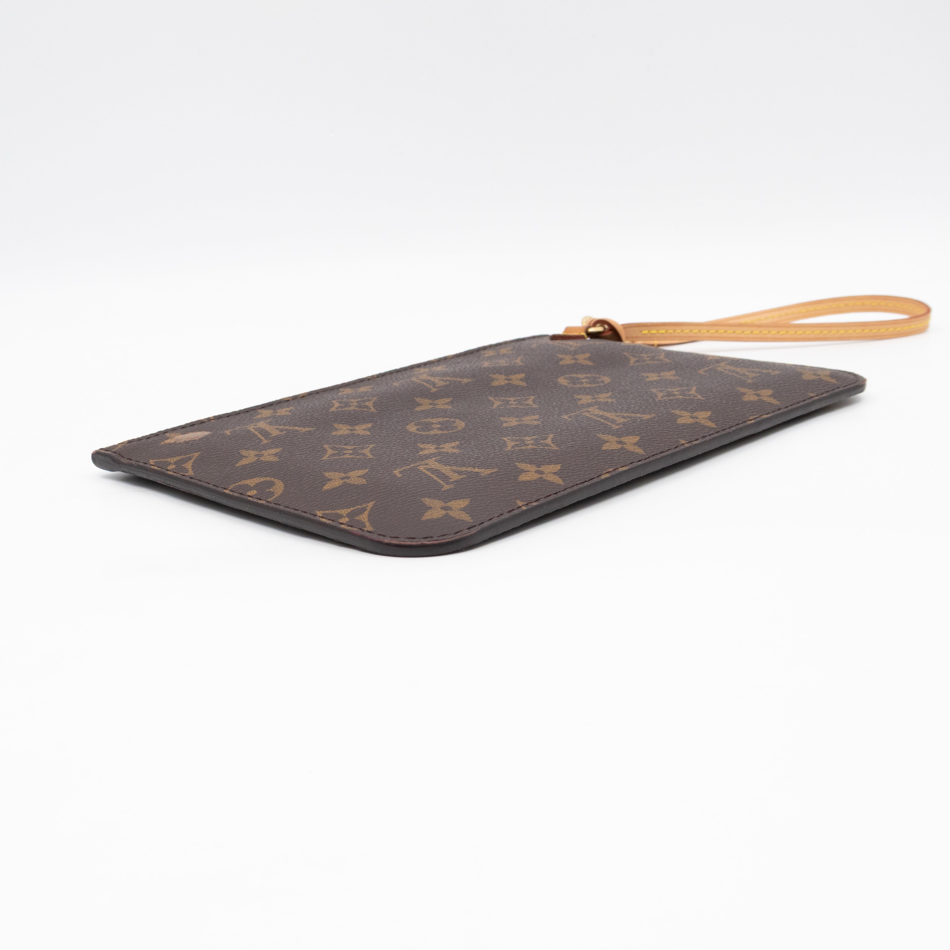Neverfull Pochette Monogram Cerise