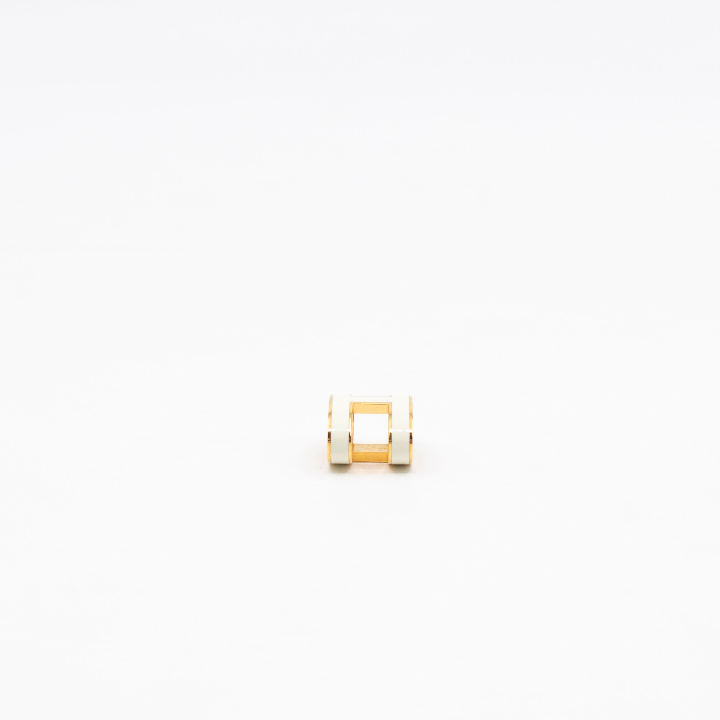 Pop H Pendant Necklace White Gold