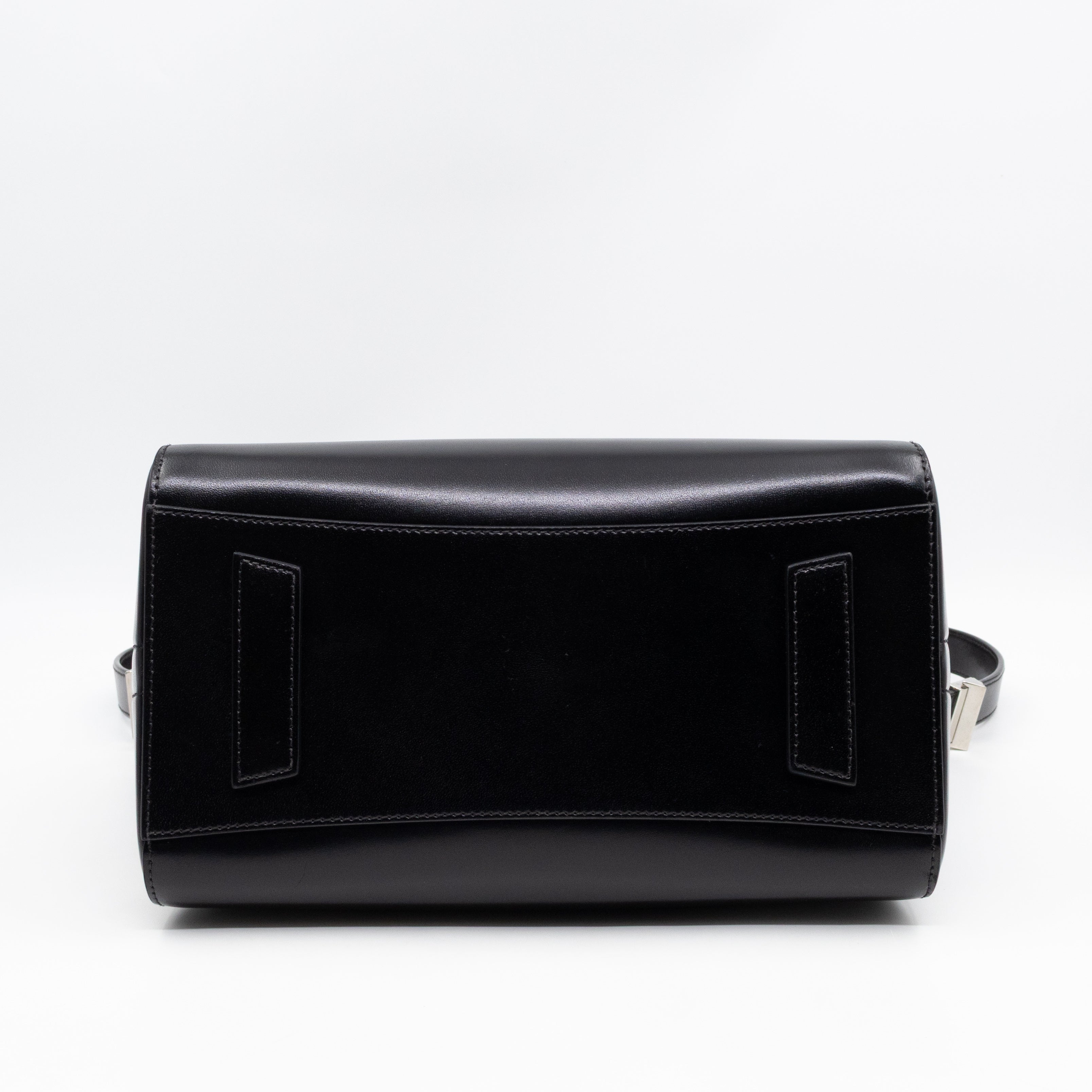 Antigona Small Black Leather