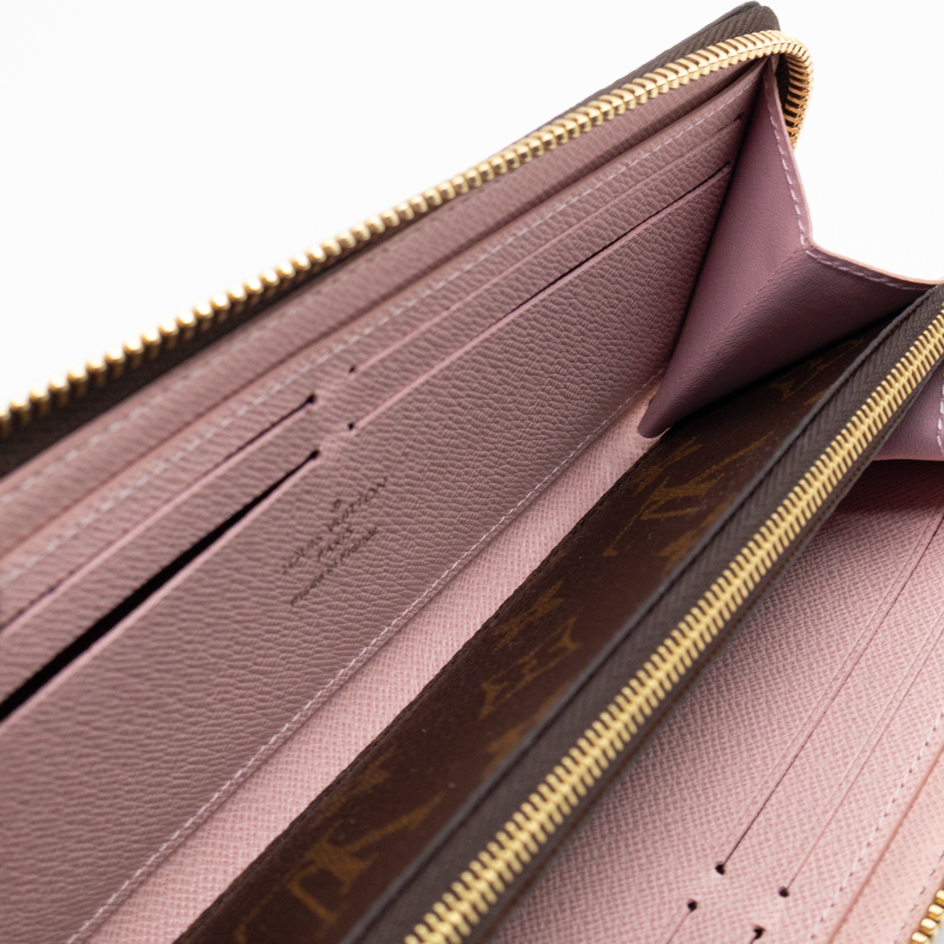 Clemence Wallet Monogram