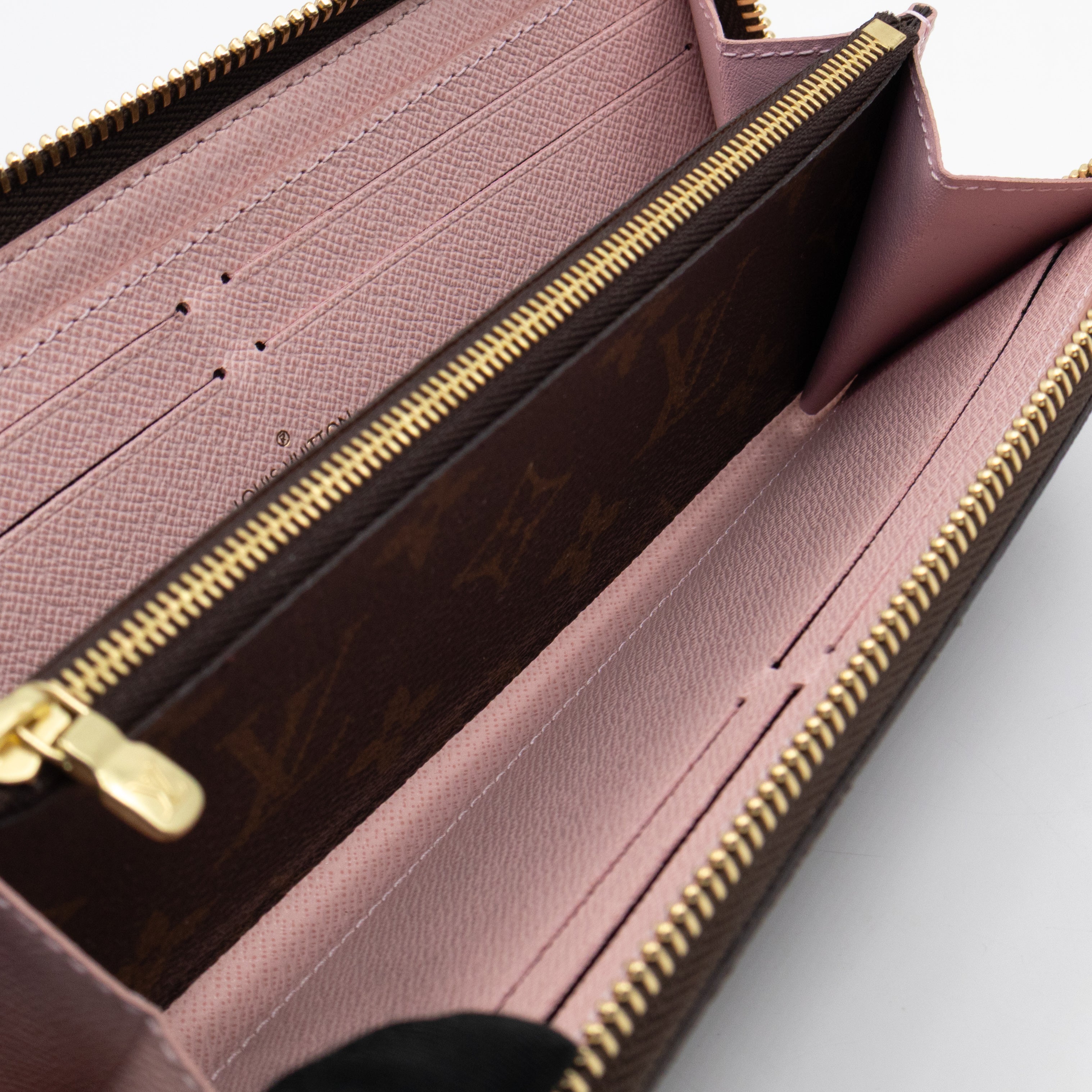 Clemence Wallet Monogram