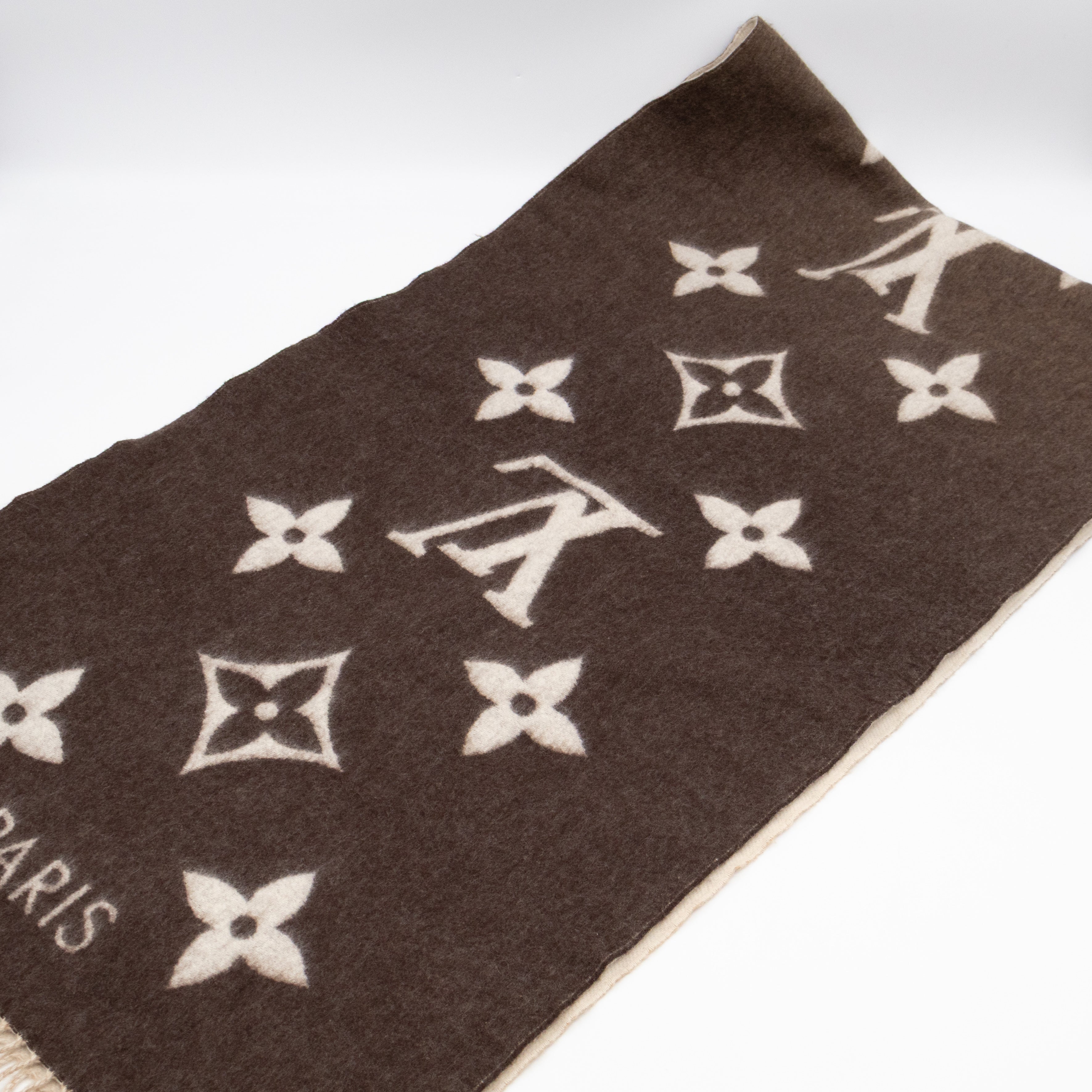 Reykjavik Gradient Cashmere Scarf Beige