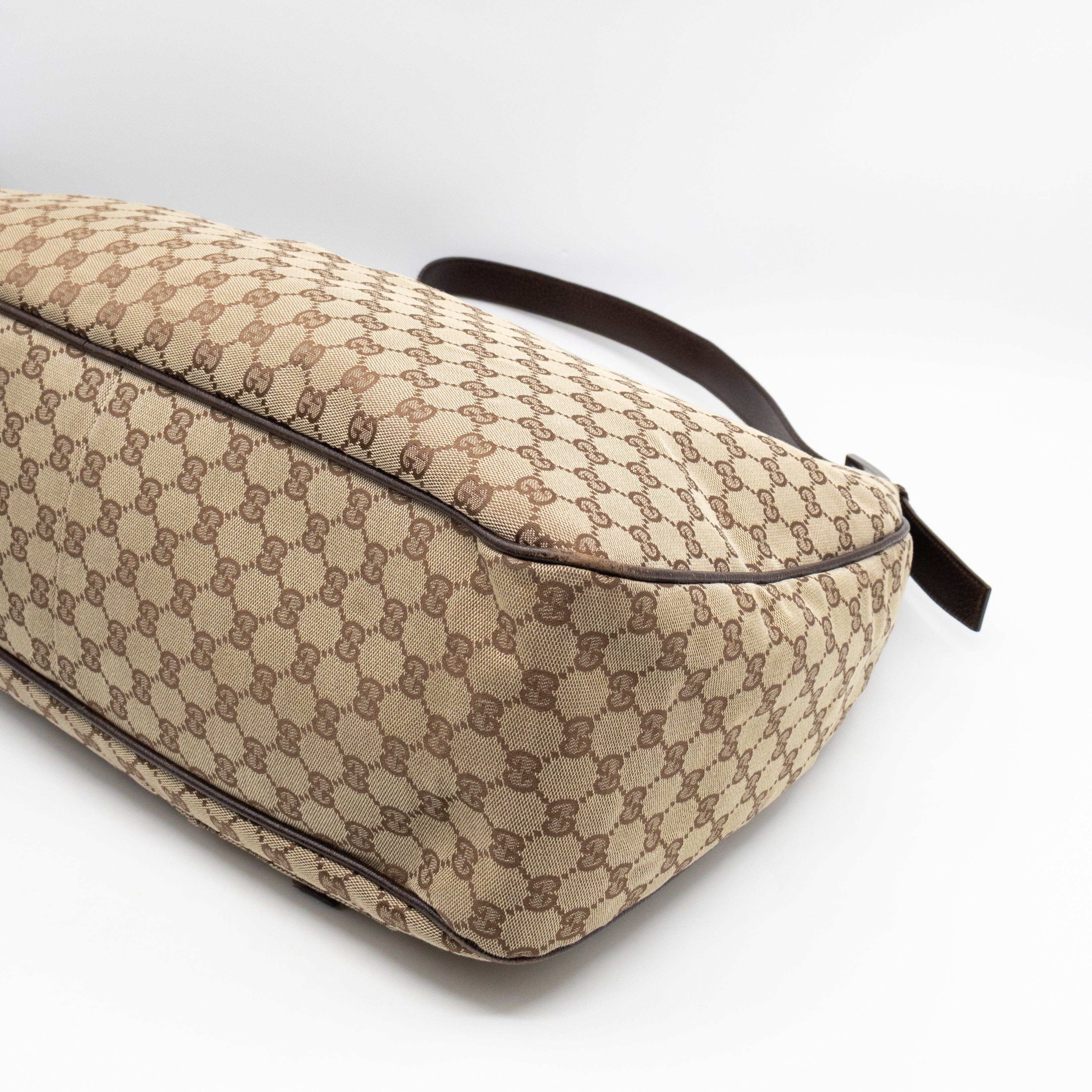 Double Pocket Hobo Bag GG Supreme Canvas