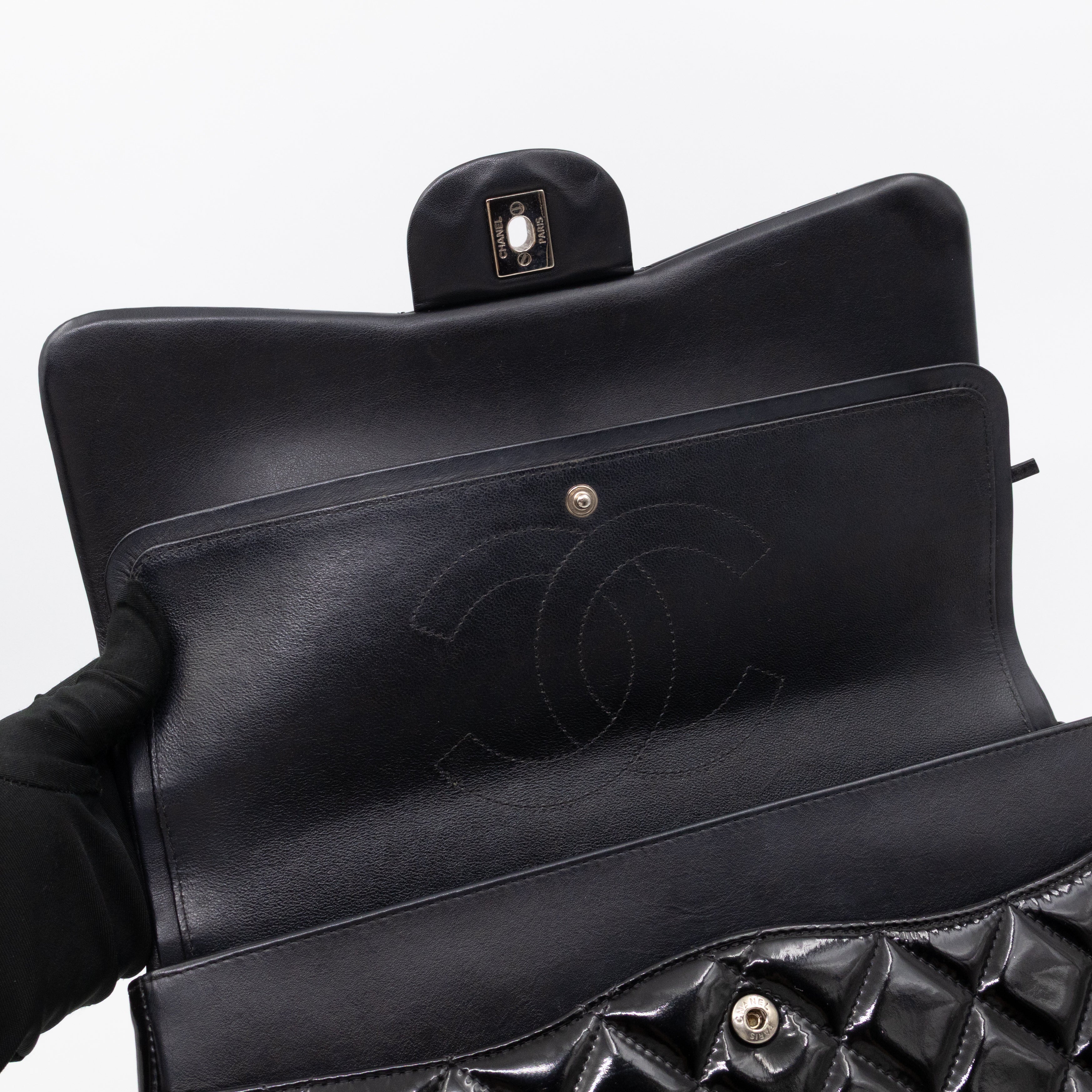 Classic Double Flap Jumbo Black Patent Leather