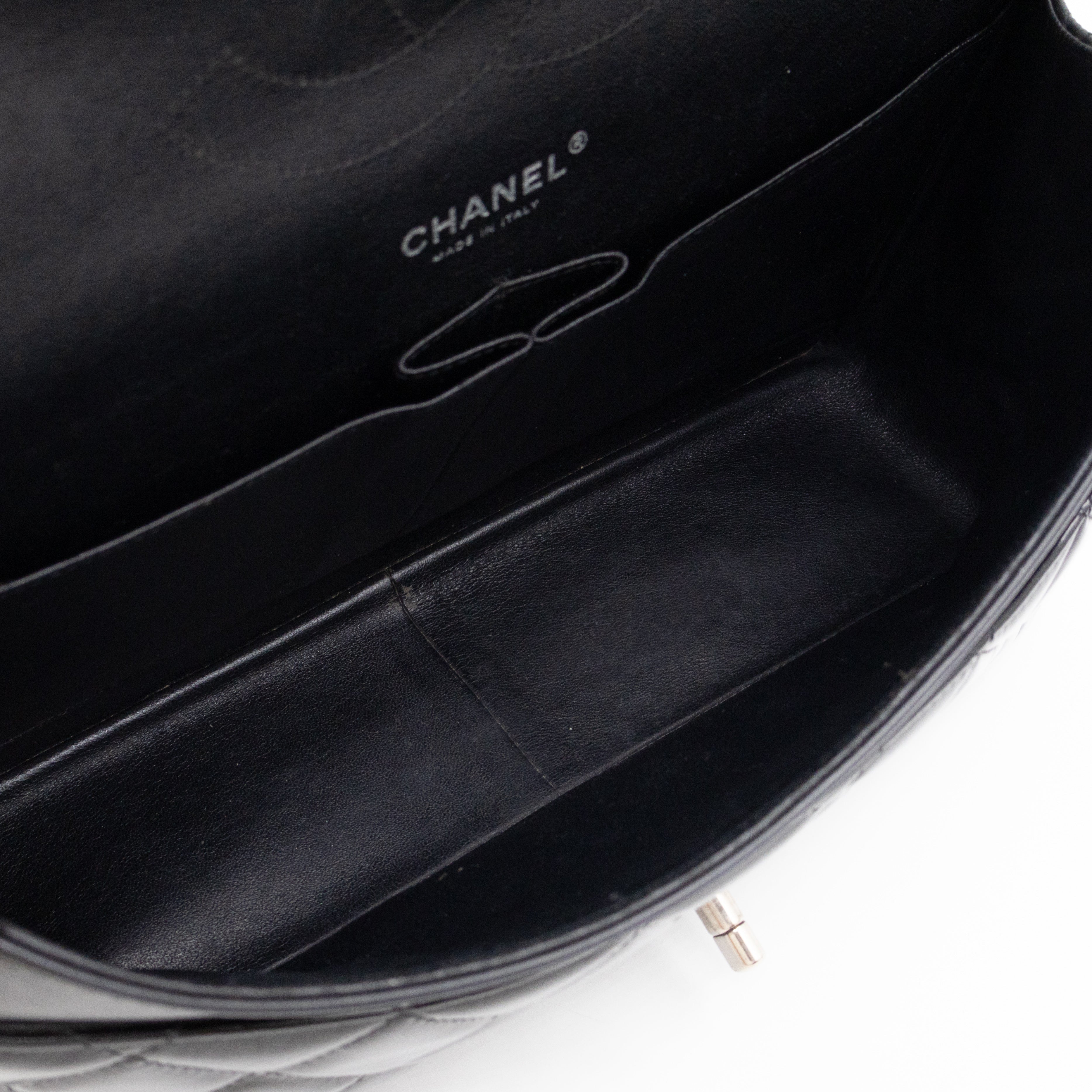 Classic Double Flap Jumbo Black Patent Leather