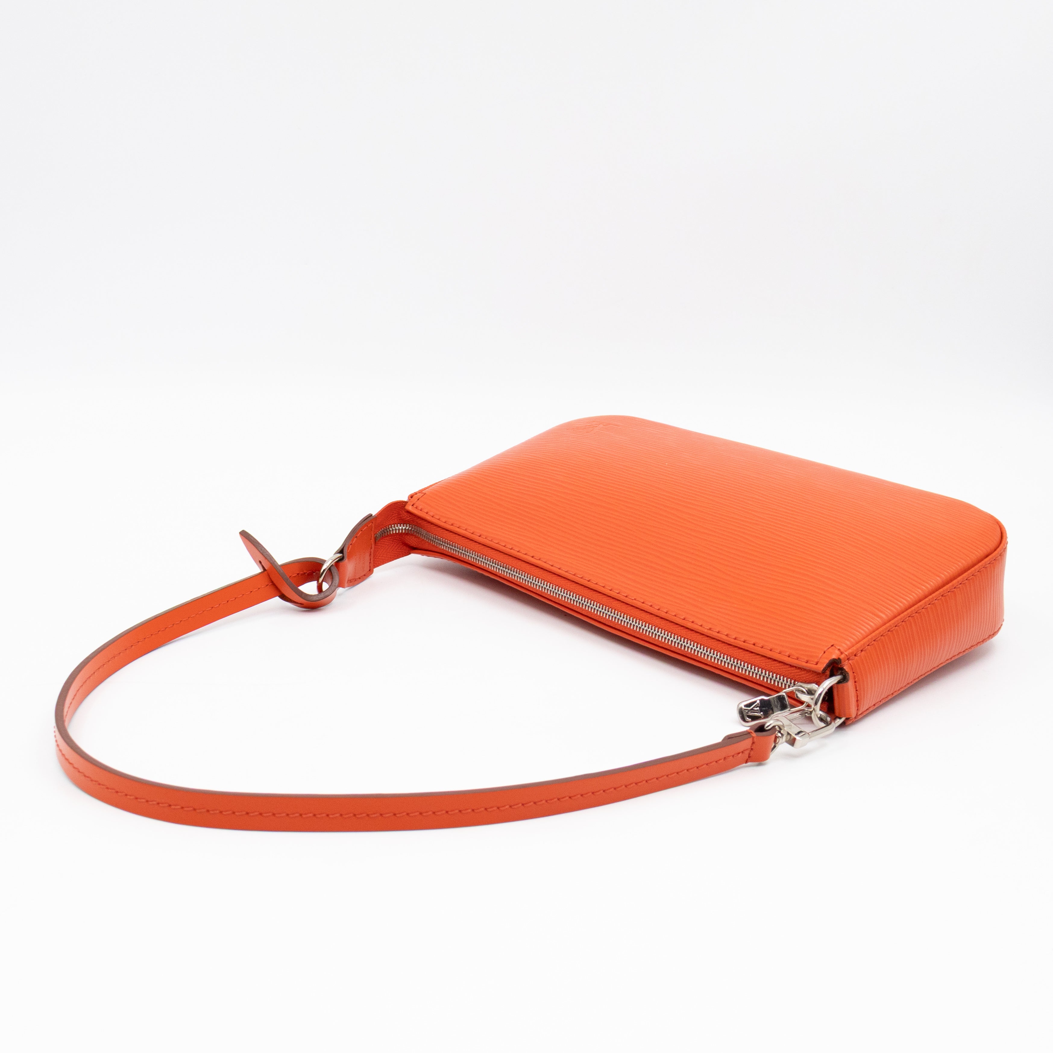 Pochette Accessoires Orange Epi Leather