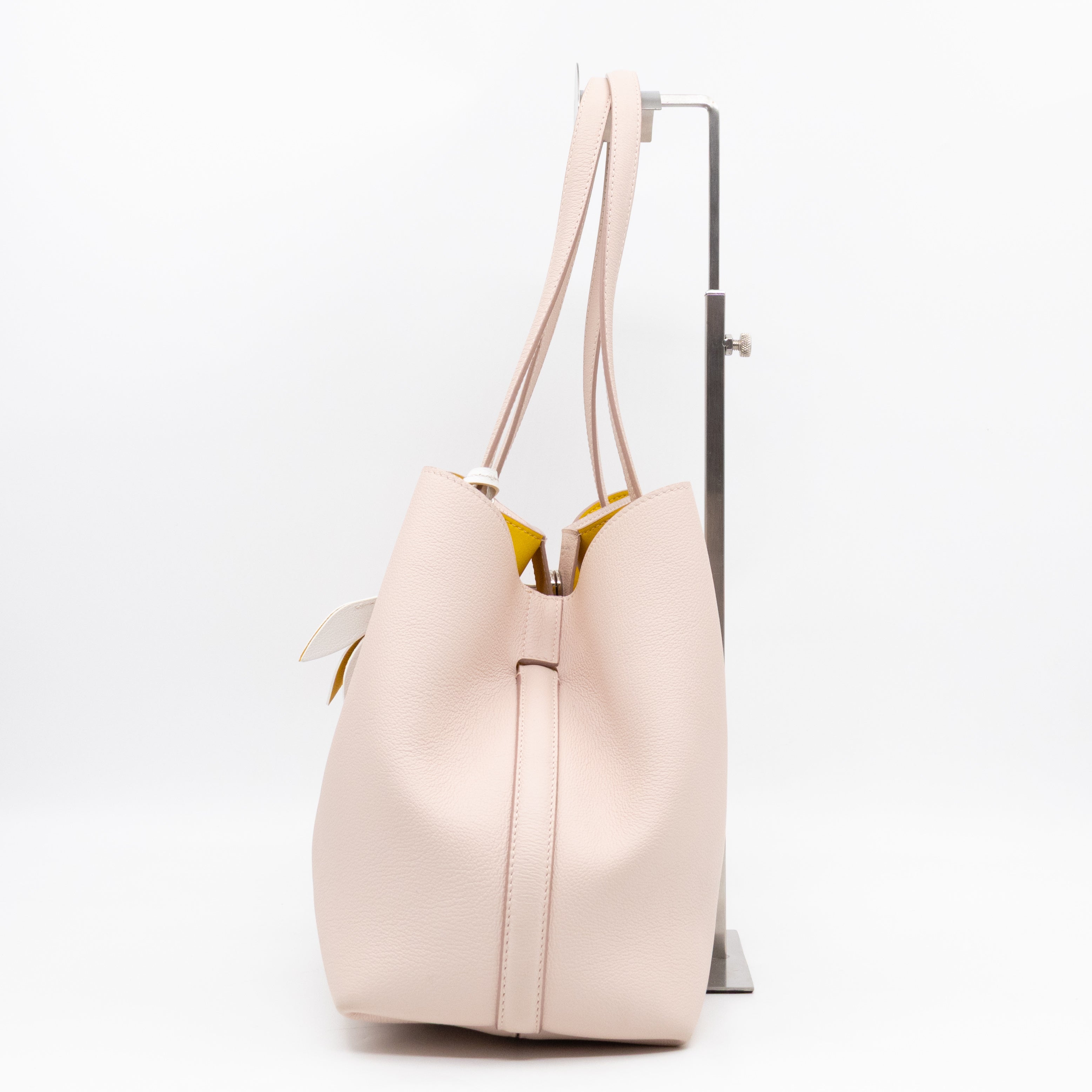 Blossom Tote Medium Sakura Pink Grained Leather