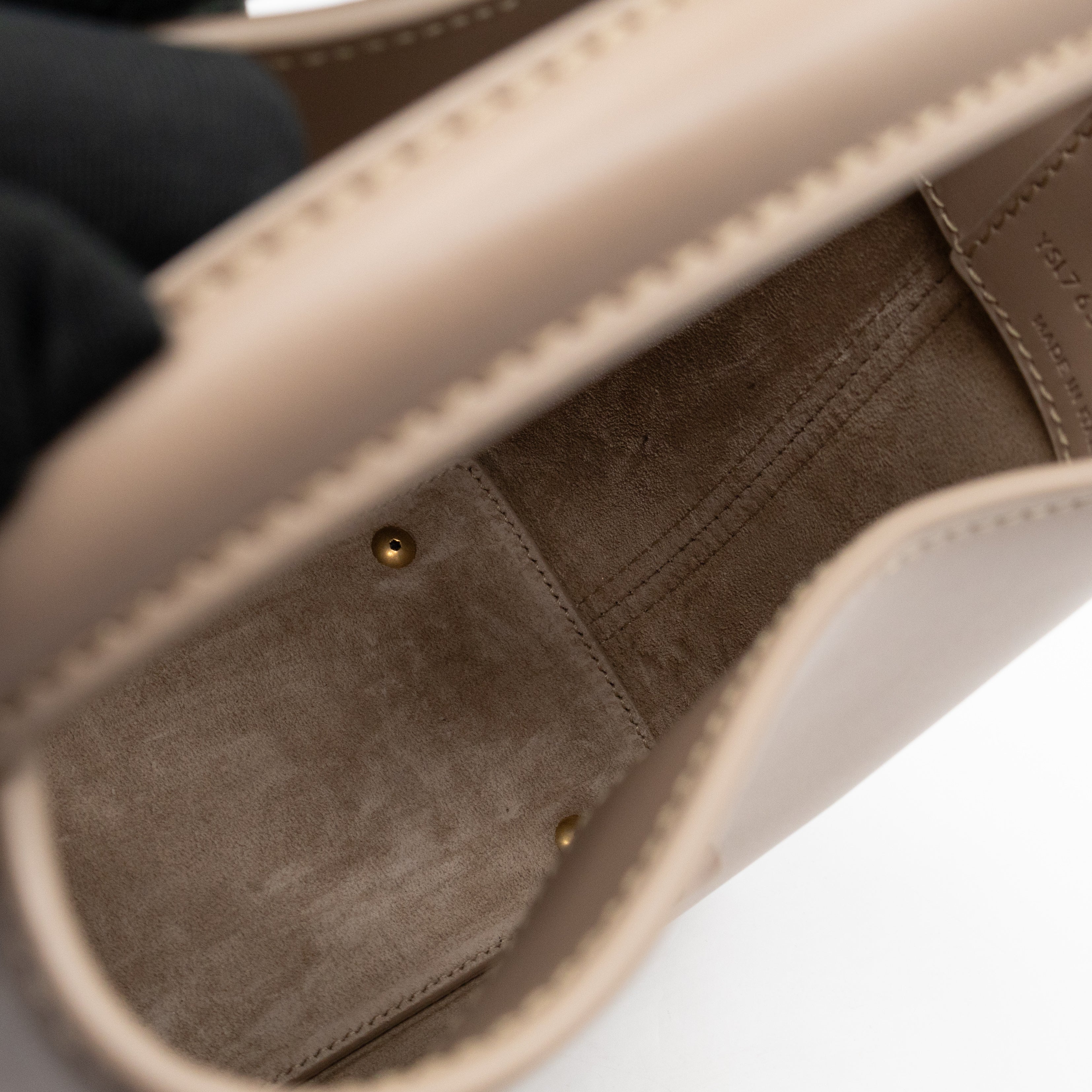 Le 37 Mini Dark Beige Shiny Leather