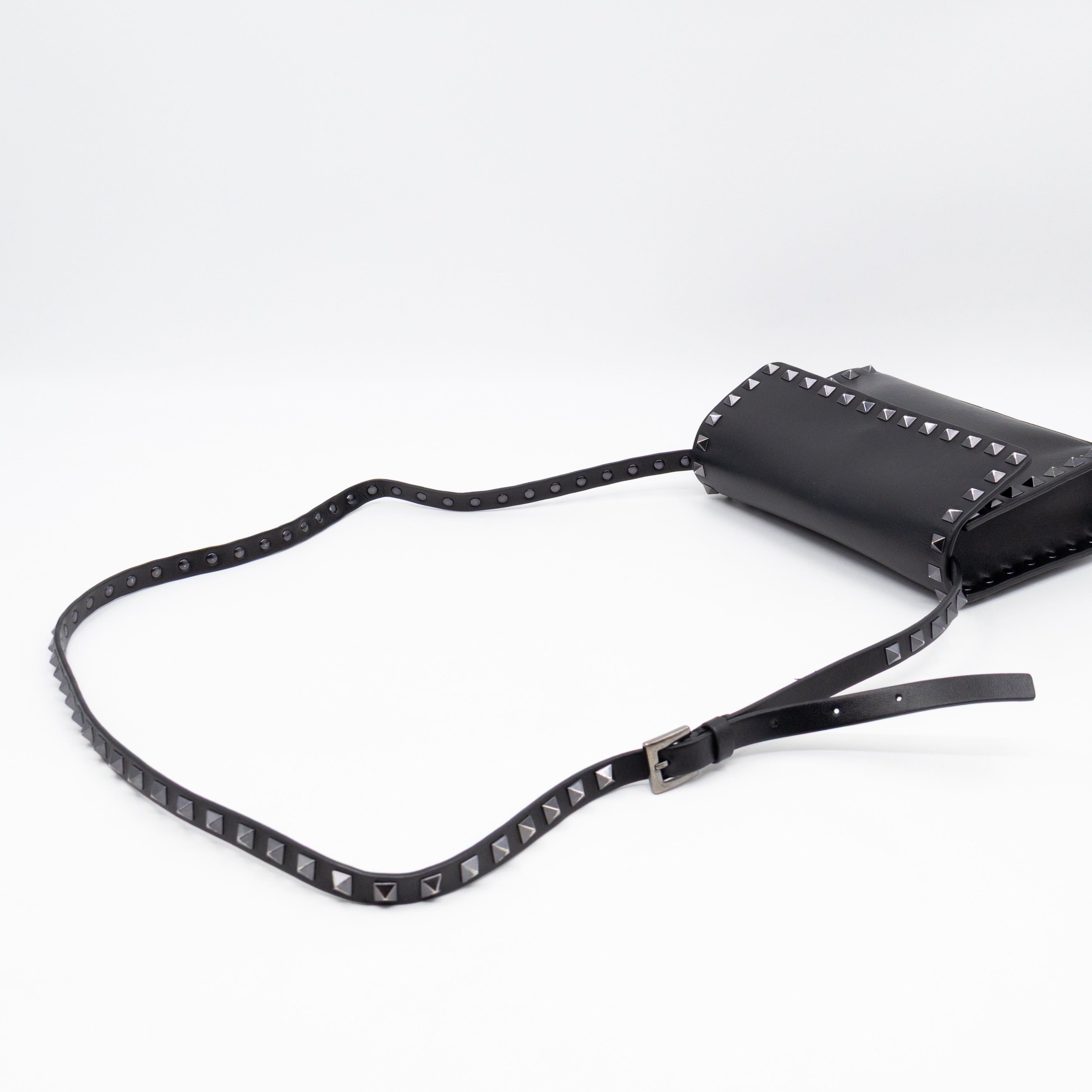 Rockstud Flap Small Crossbody Bag Black Leather