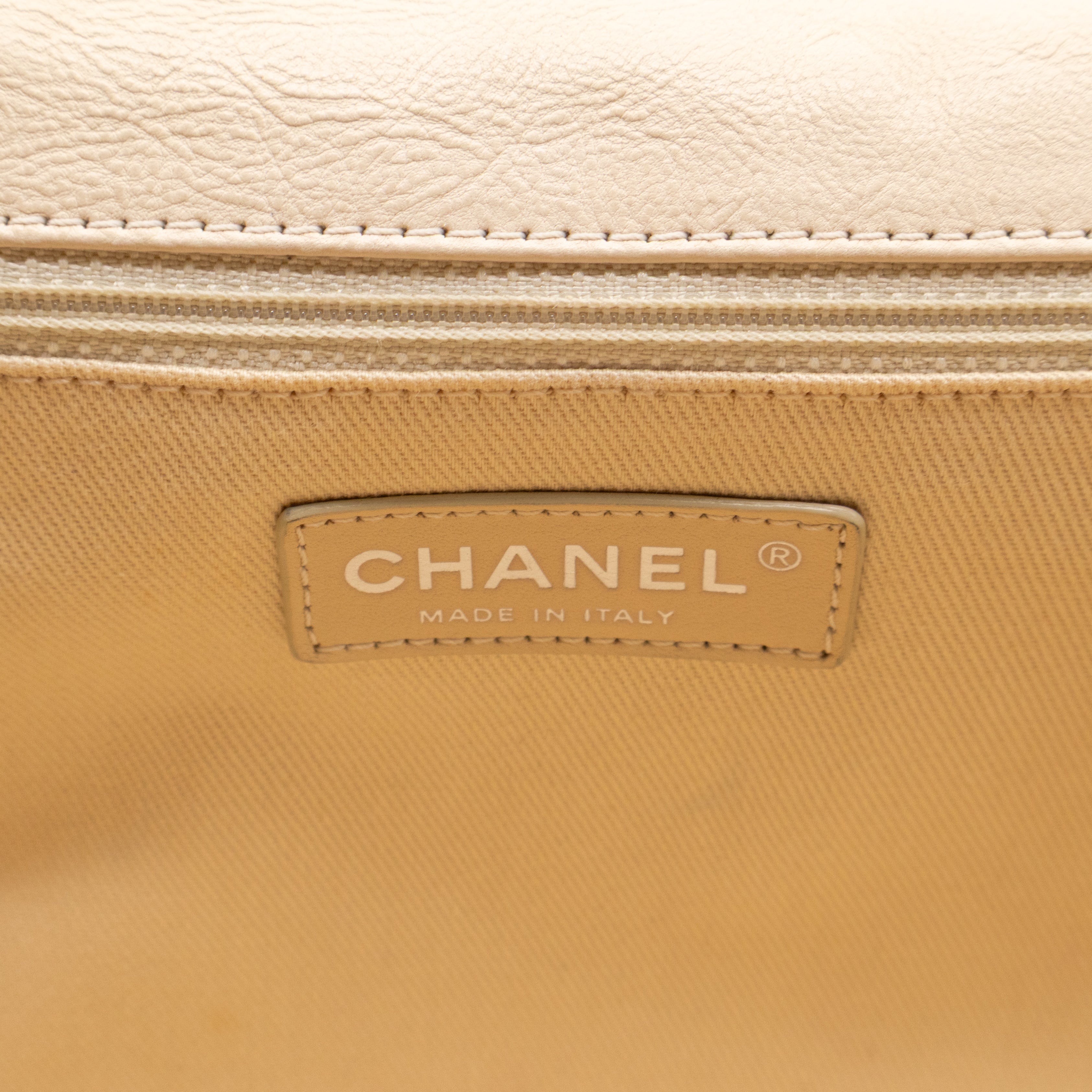 Natural Beauty Split Flap Bag Beige Leather