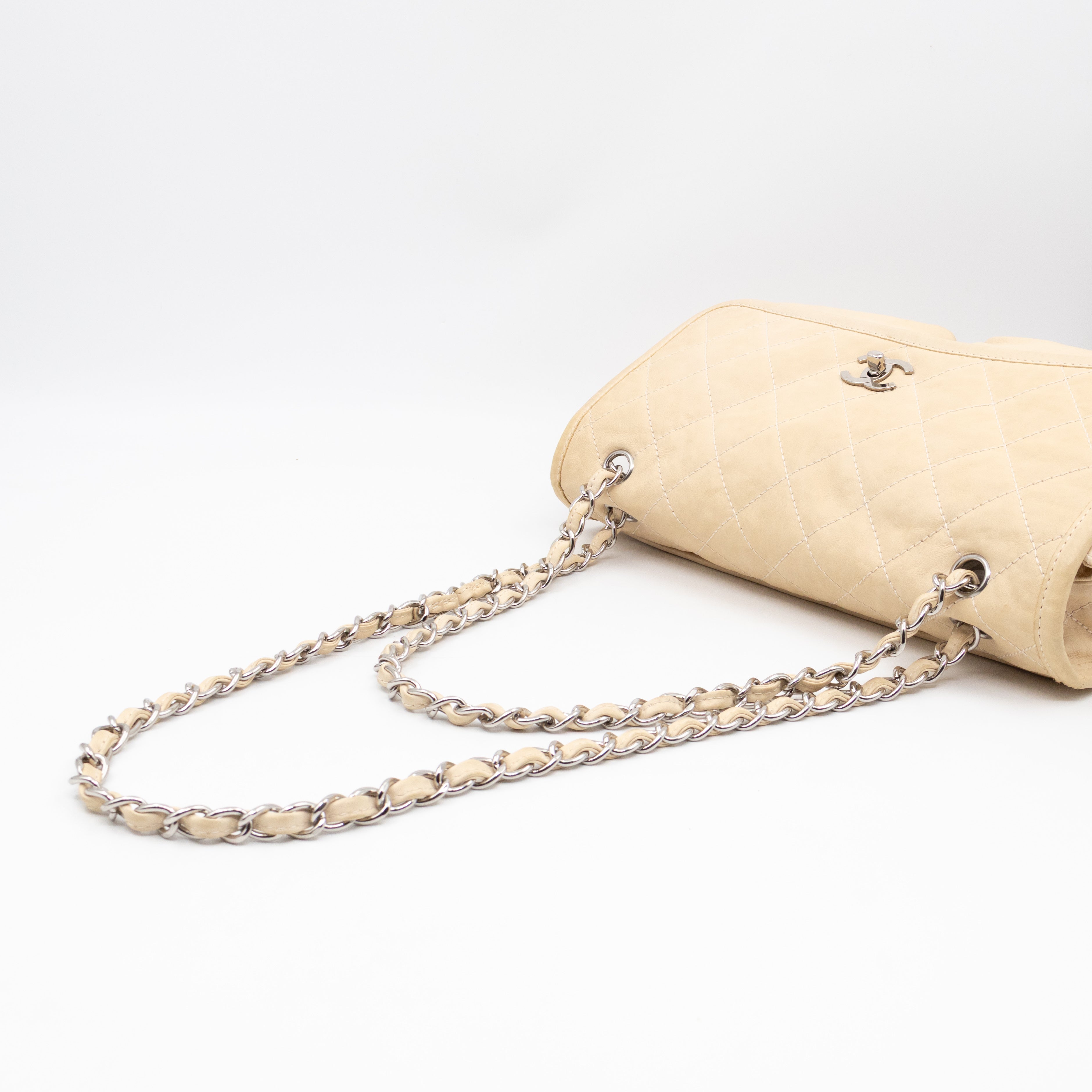 Natural Beauty Split Flap Bag Beige Leather