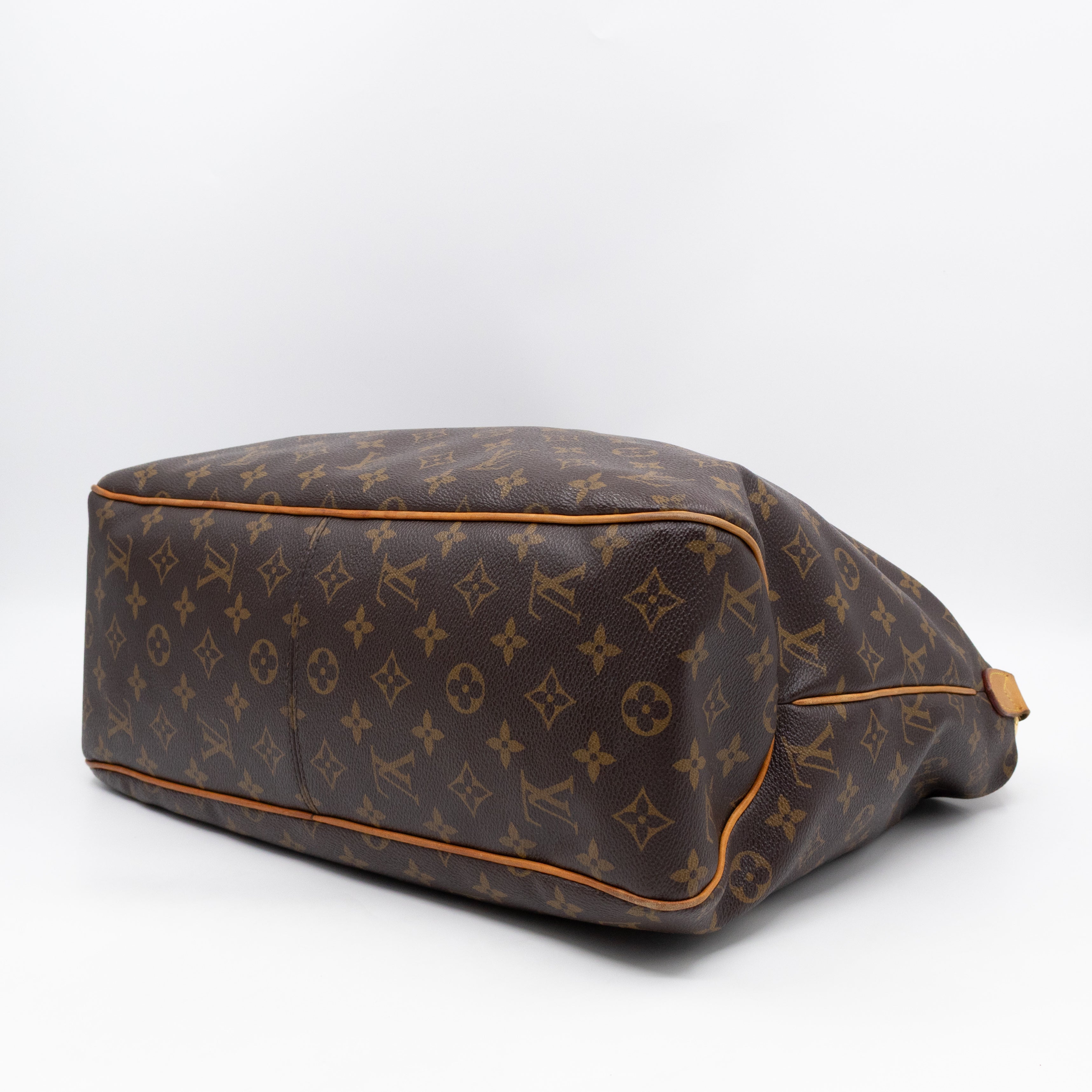 Delightful MM Monogram