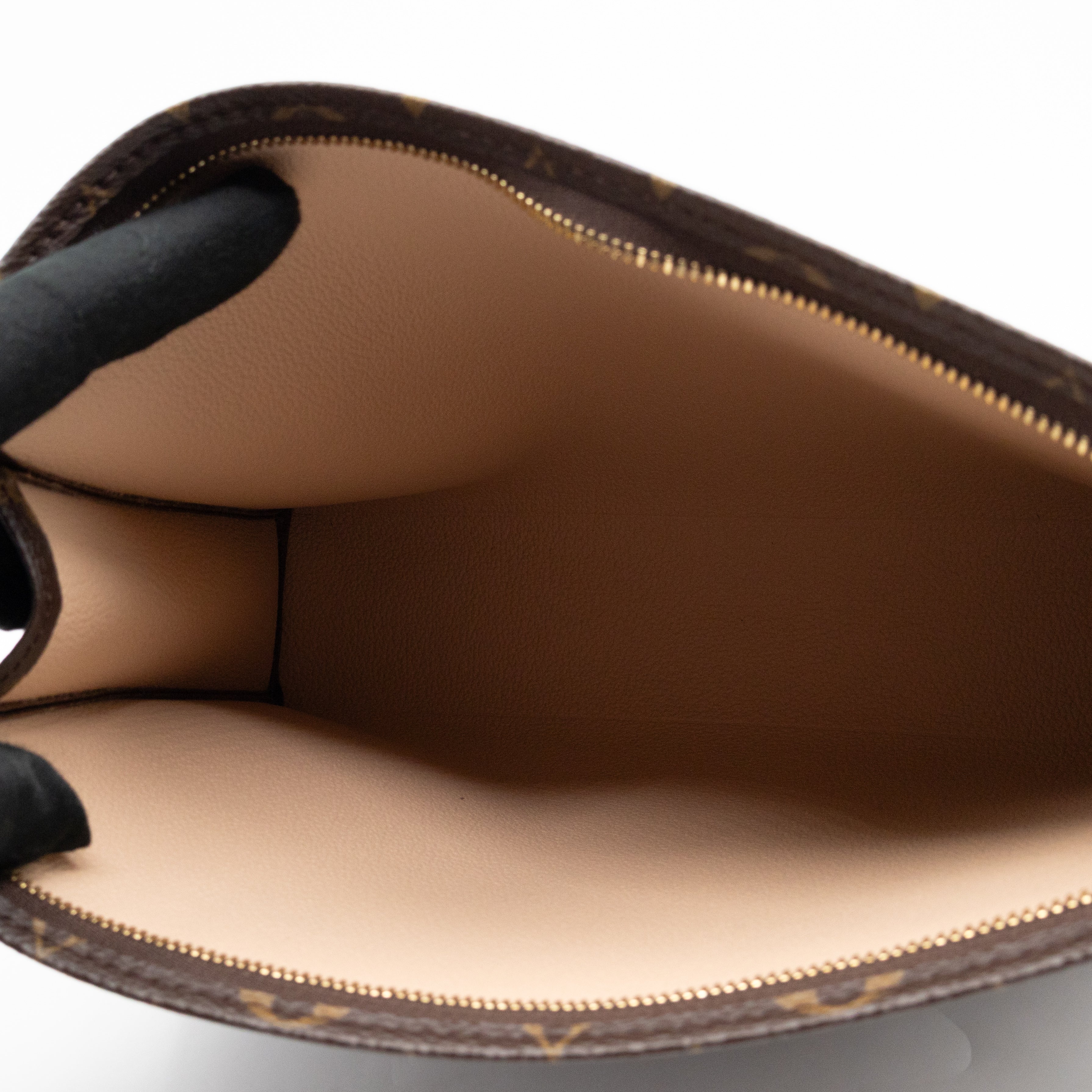 Toiletry Pouch 26 Monogram