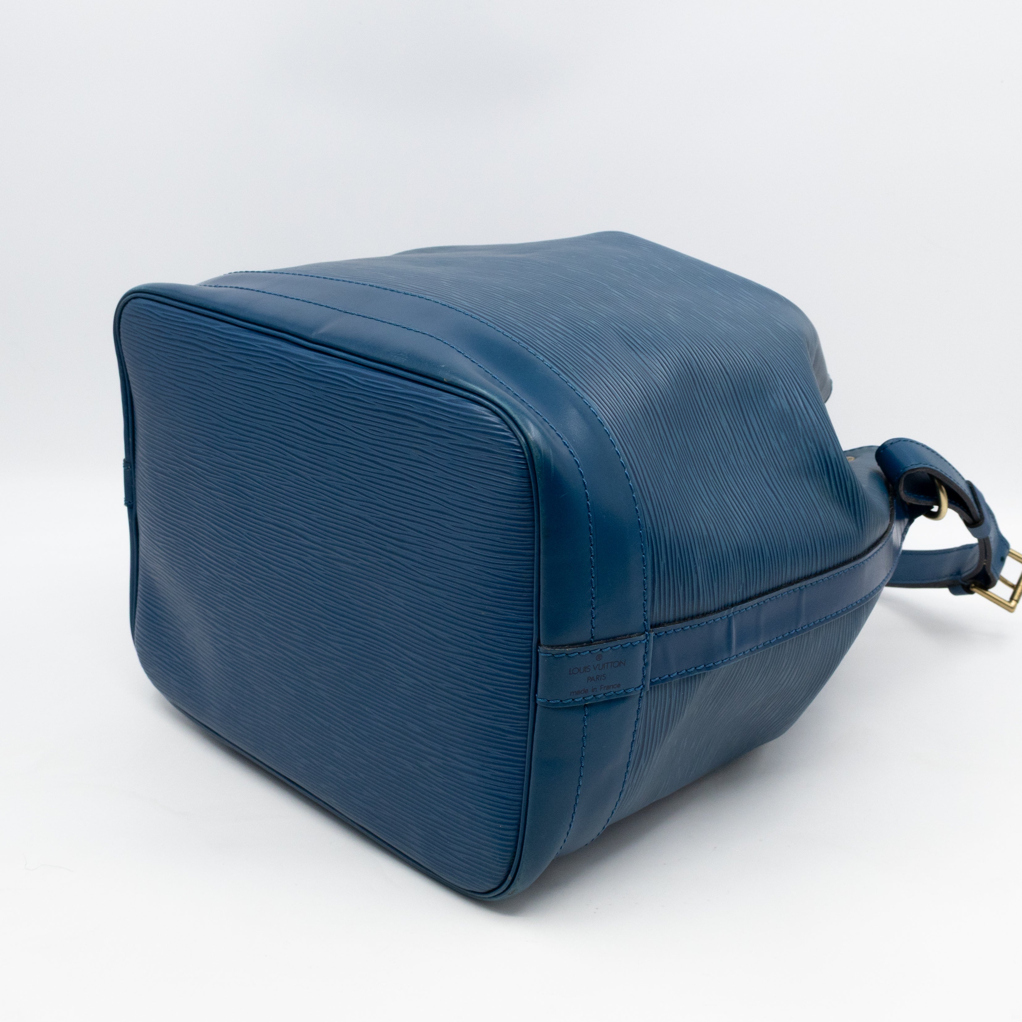 Noe Blue Epi Leather