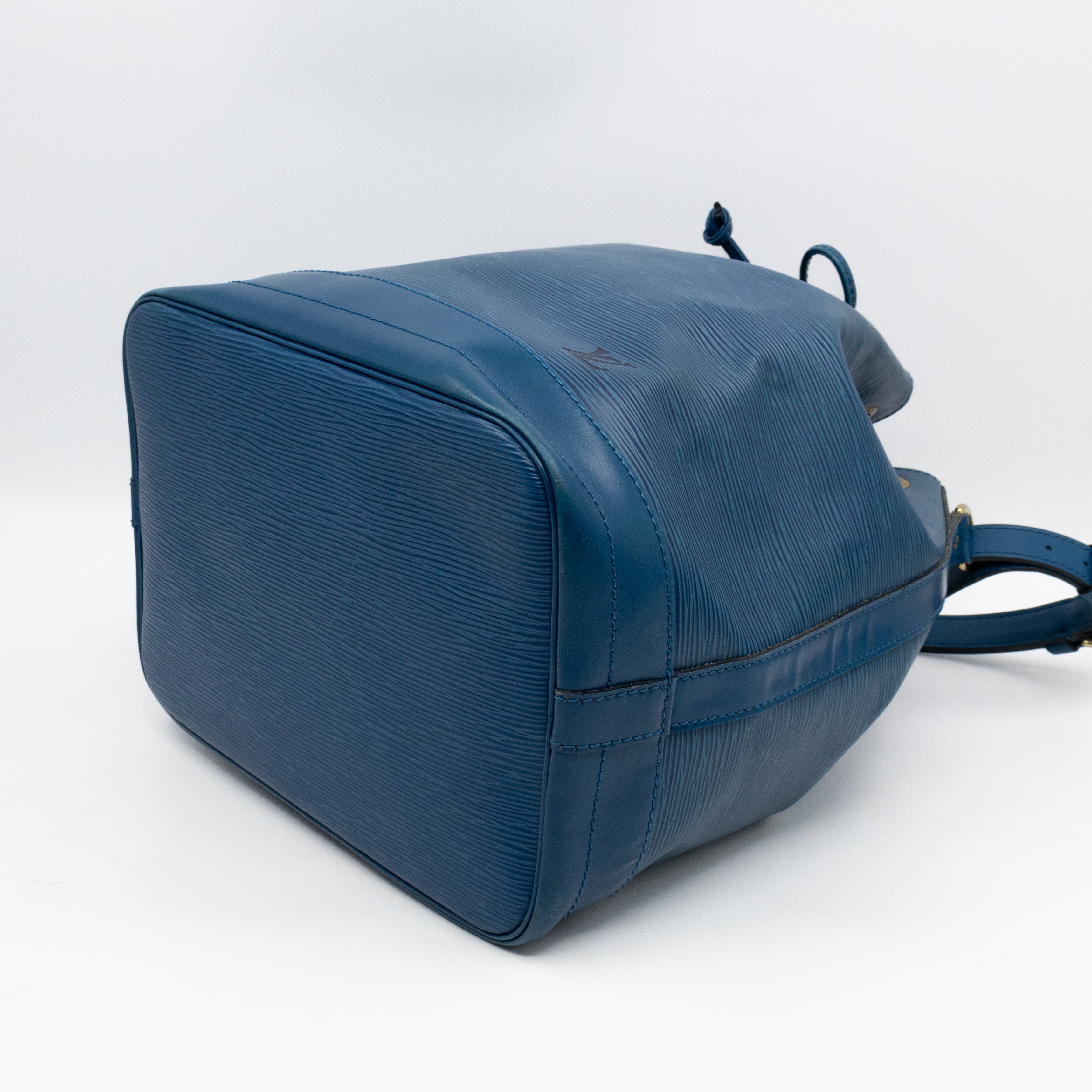 Noe Blue Epi Leather