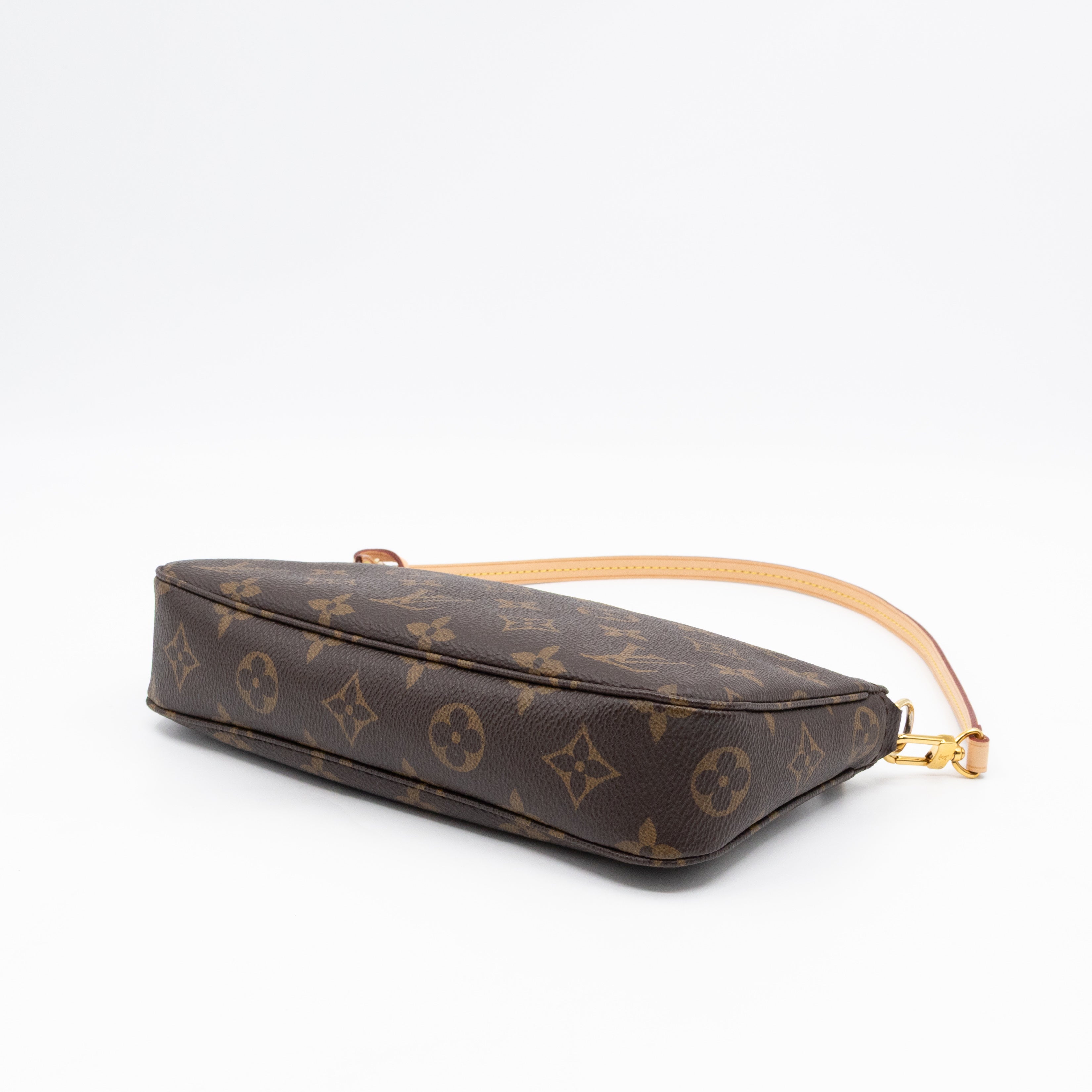 Pochette Accessoires Monogram