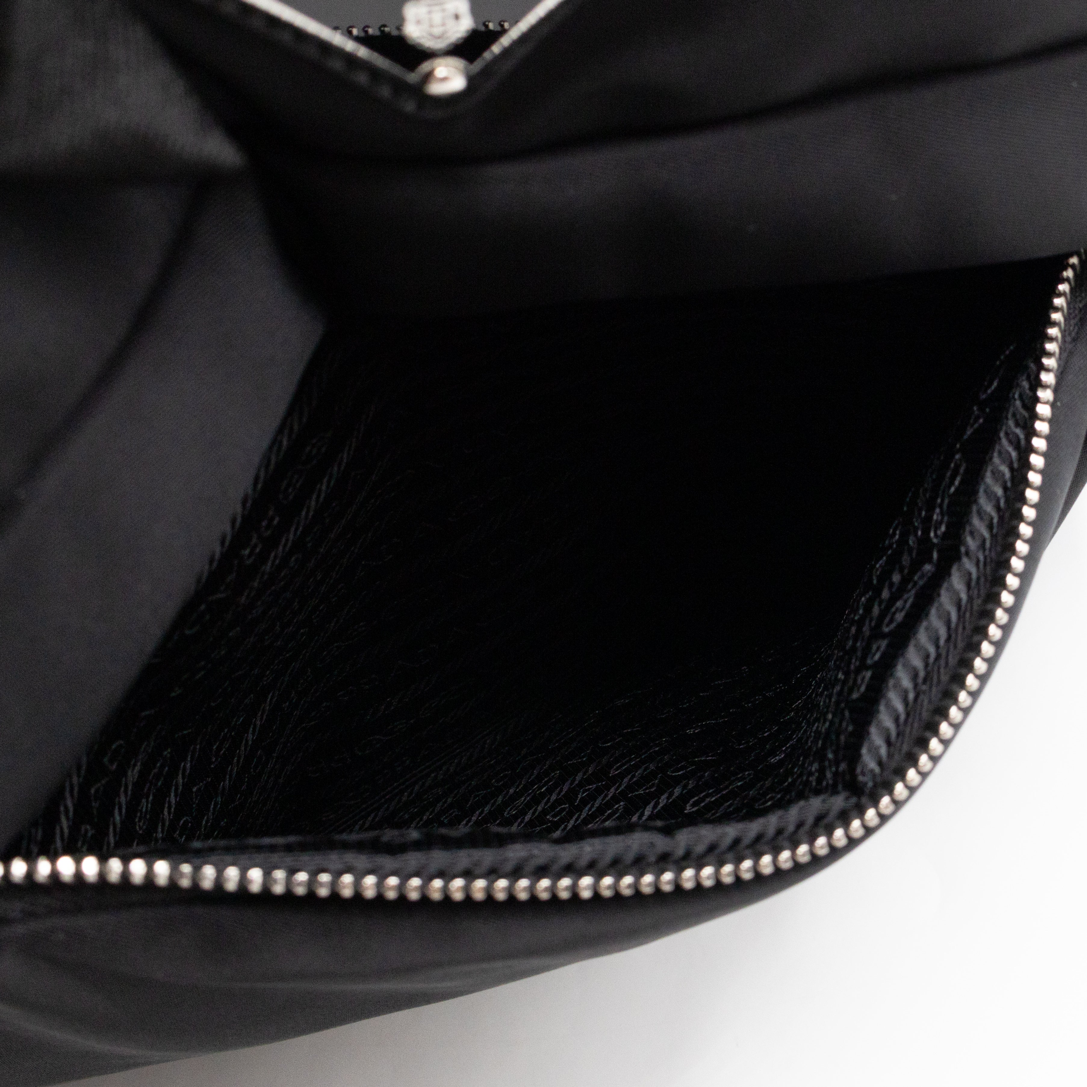 Front Pocket Tote Tessuto Nylon Black