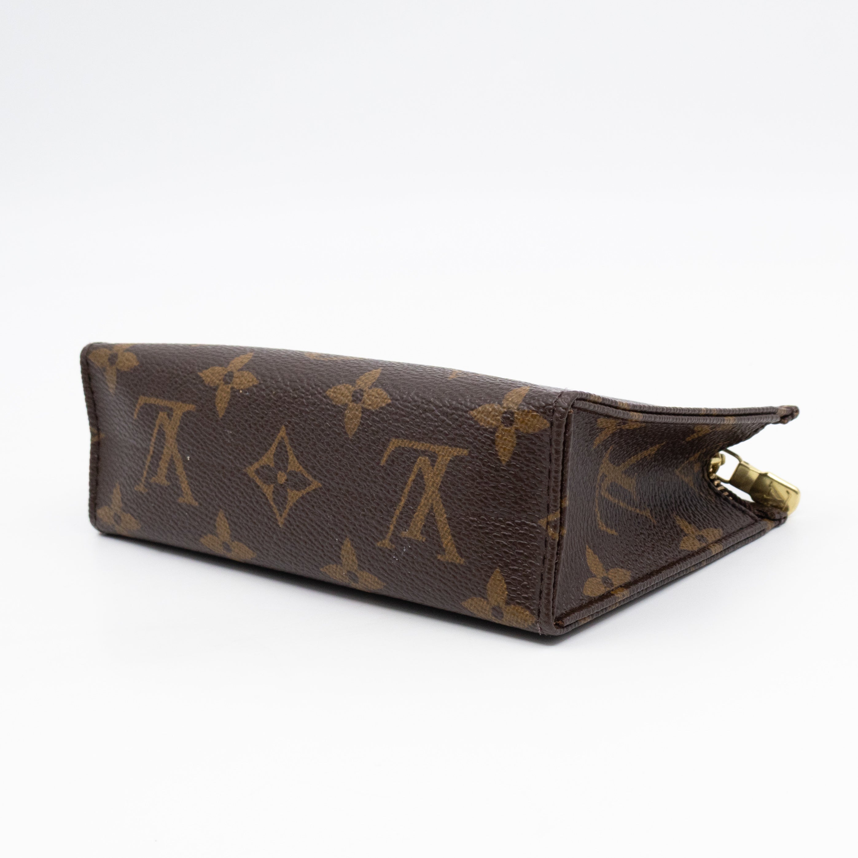 Toiletry Pouch 15 Monogram