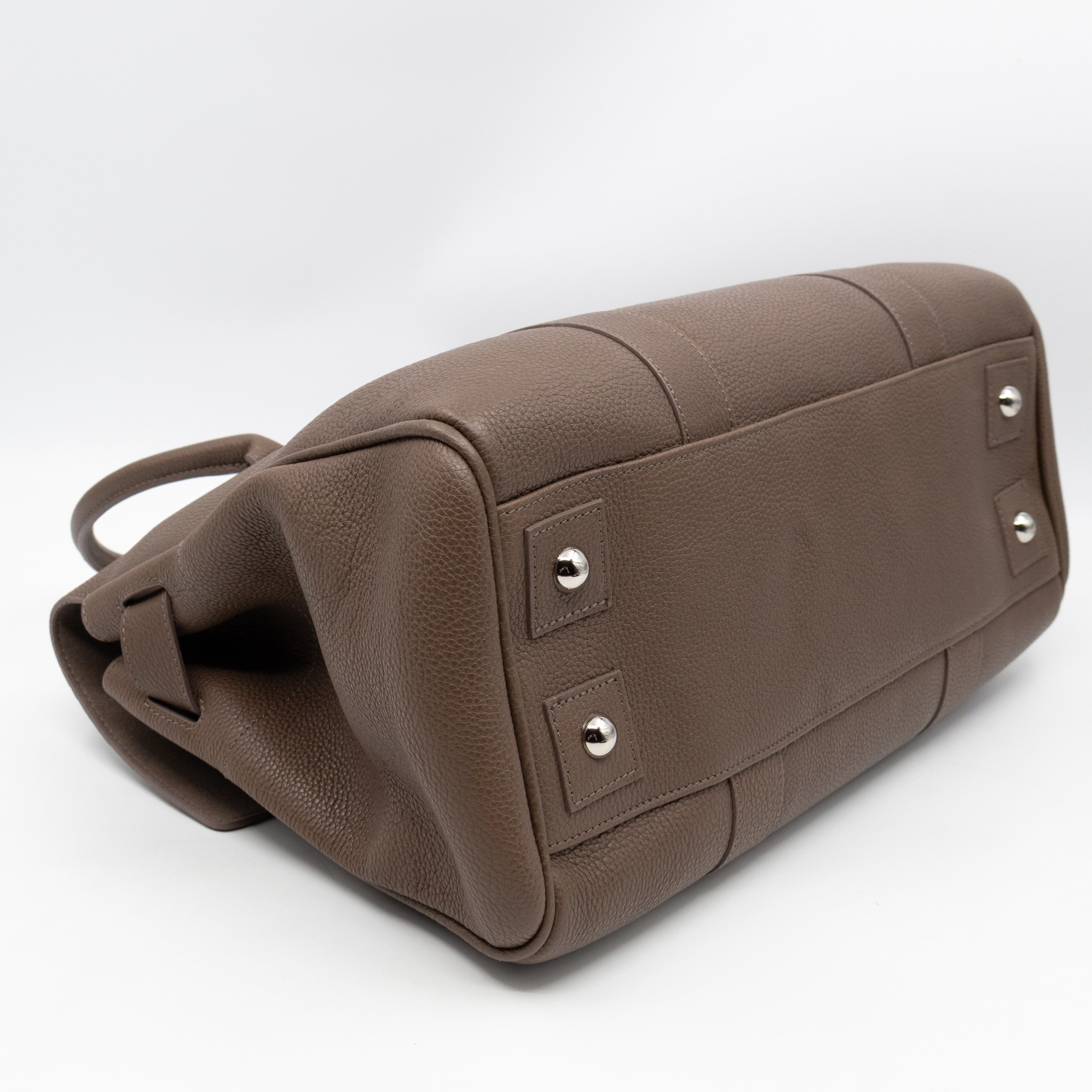 Bayswater Taupe Leather