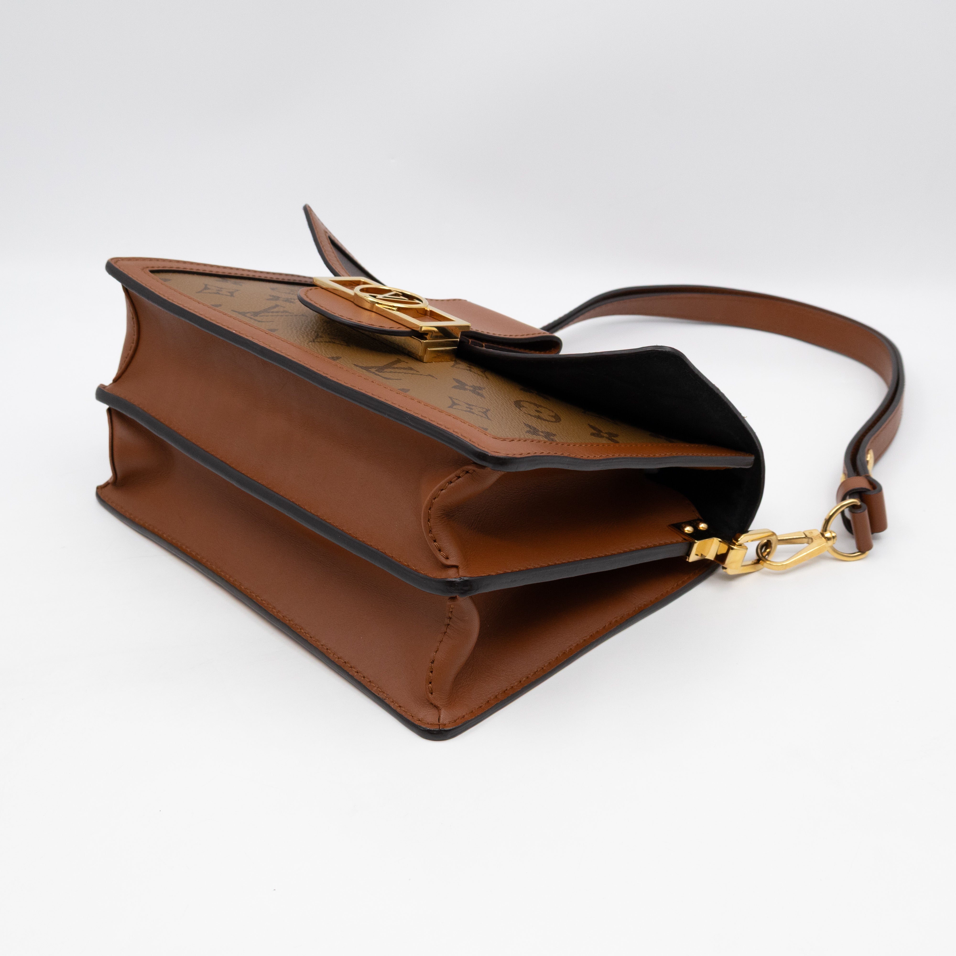 Dauphine MM Monogram Reverse