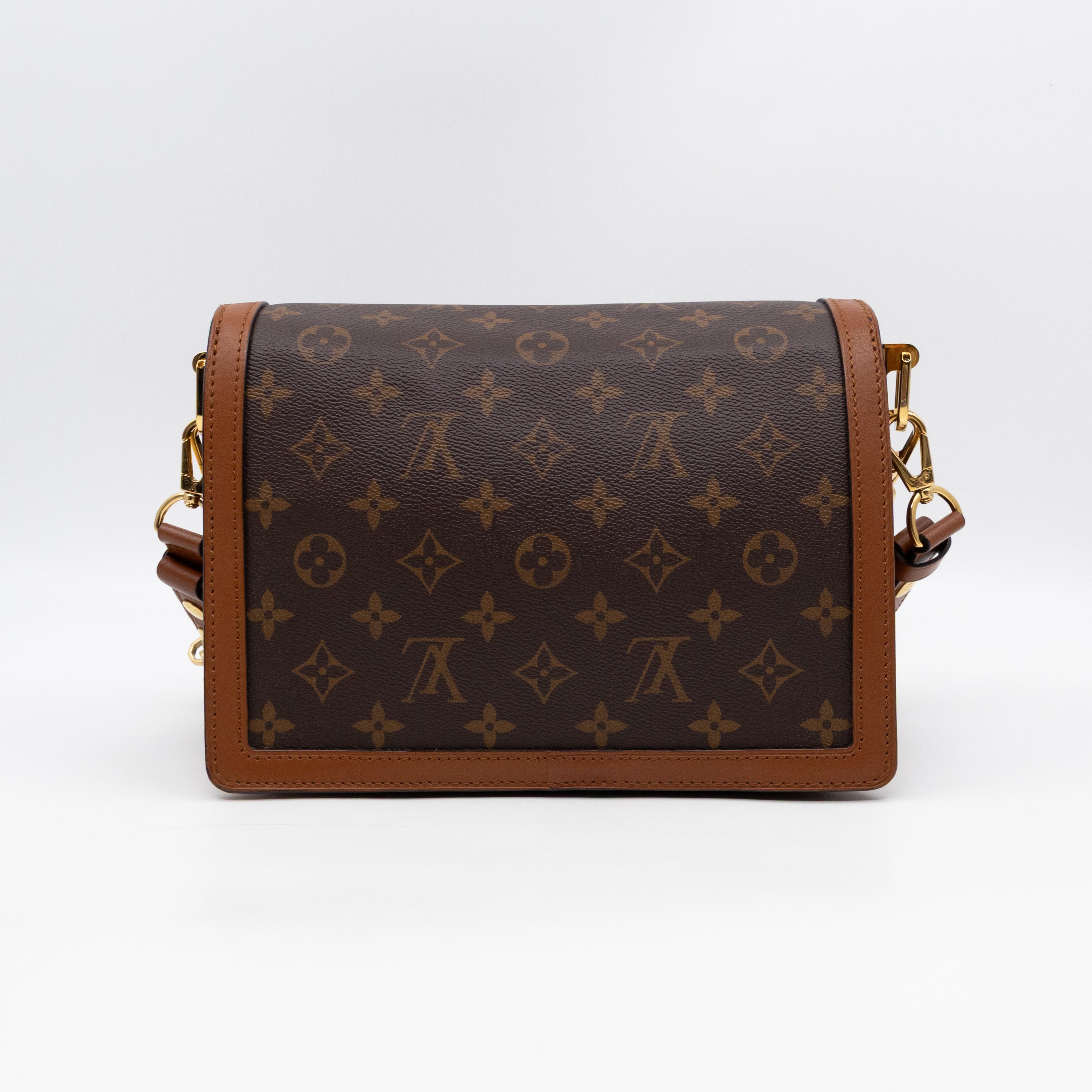 Dauphine MM Monogram Reverse