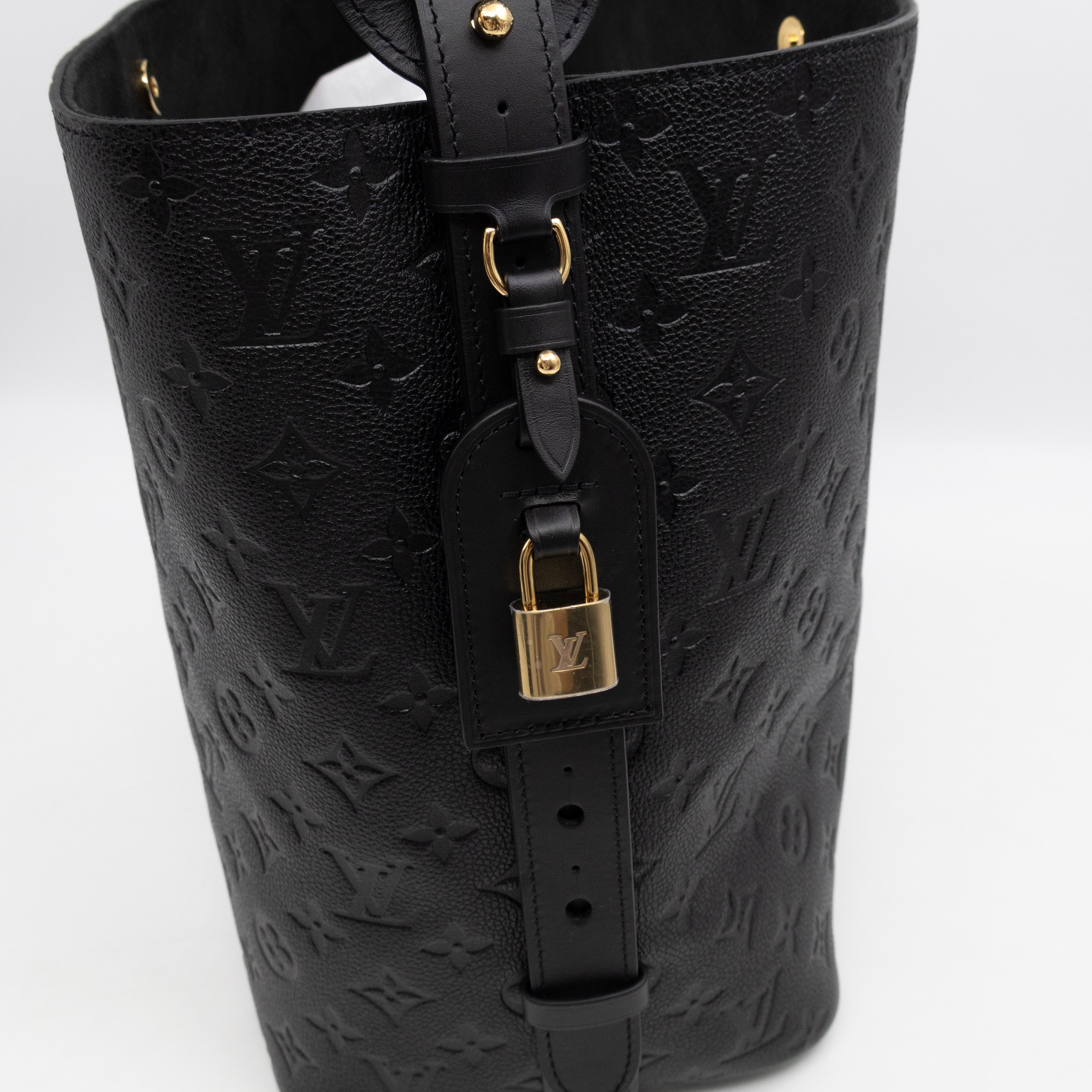 All In GM Black Monogram Empreinte