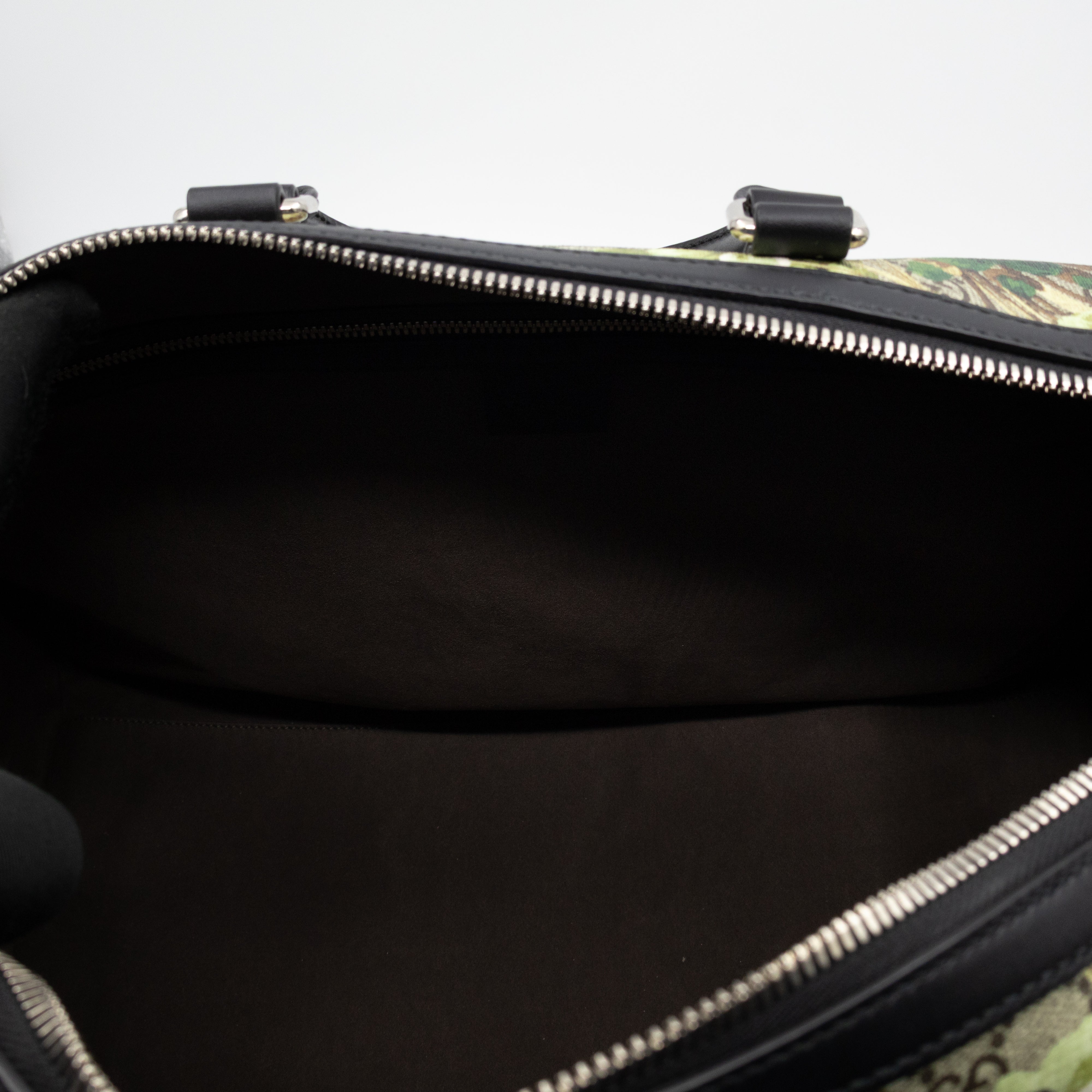 Medium Duffle Bag GG Supreme Blooms Black Leather