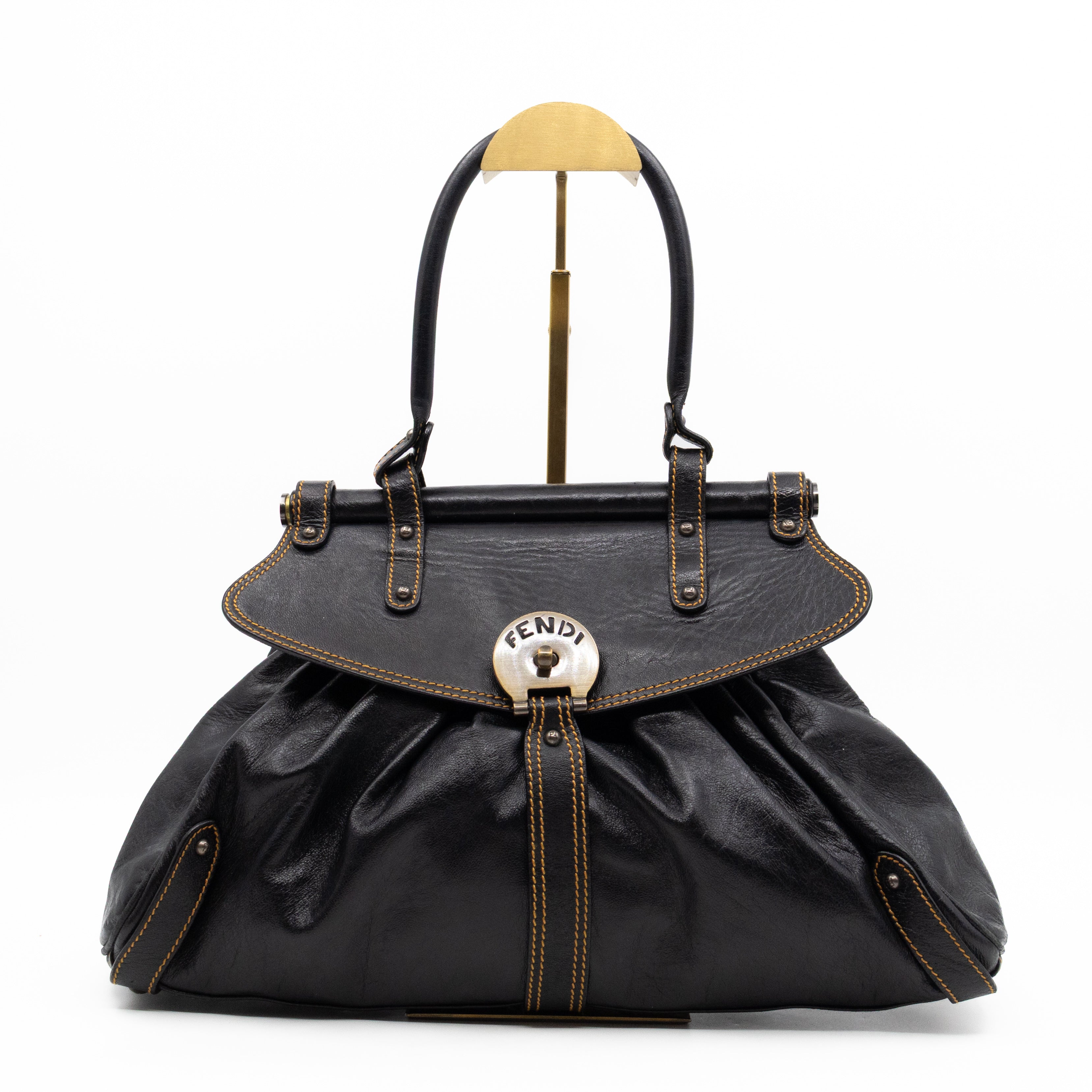 Magic Shoulder Bag Black Leather