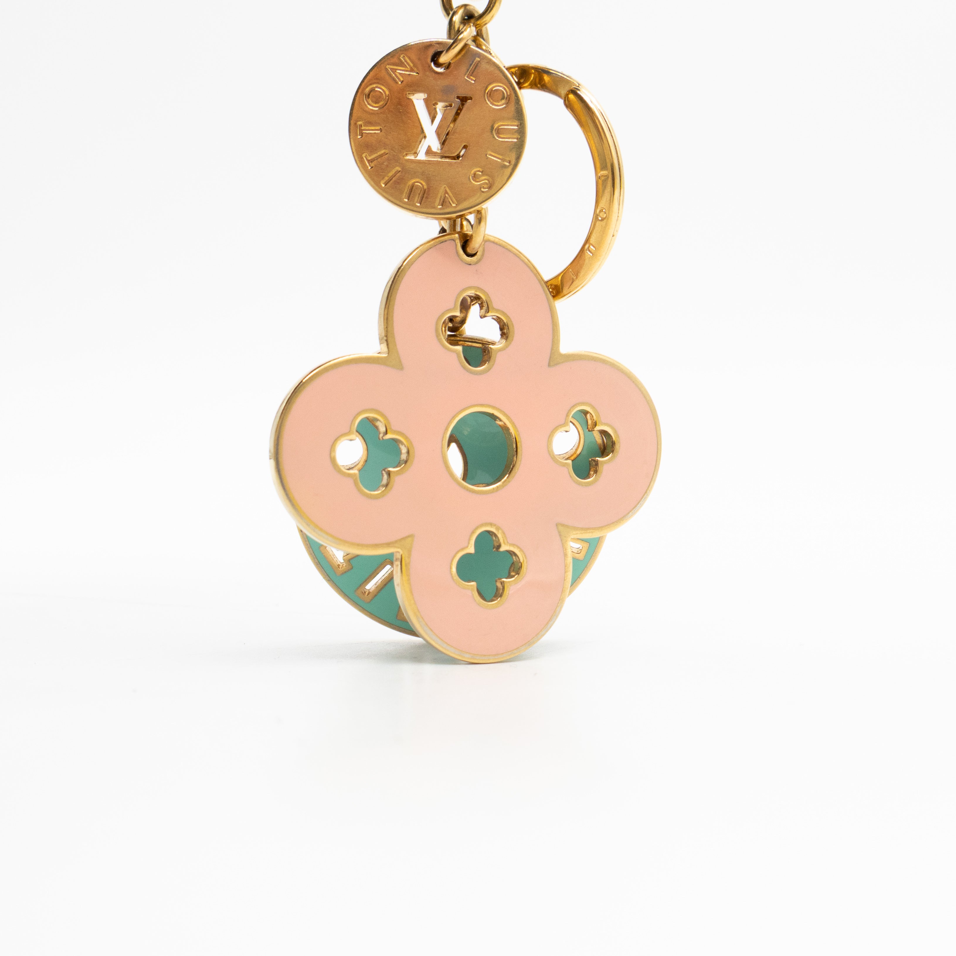 Looping Fleur Pastel Key Charm