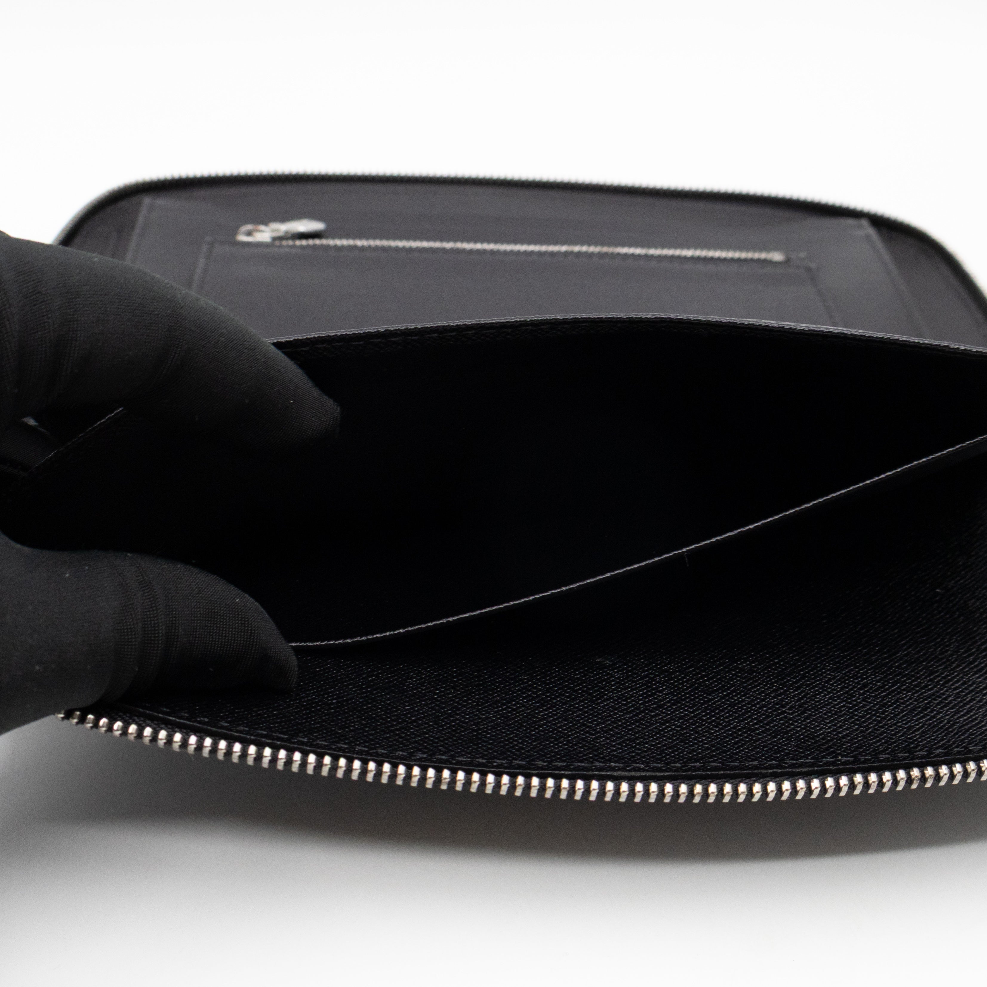 Atoll Travel Organizer Case Taigarama Black Leather