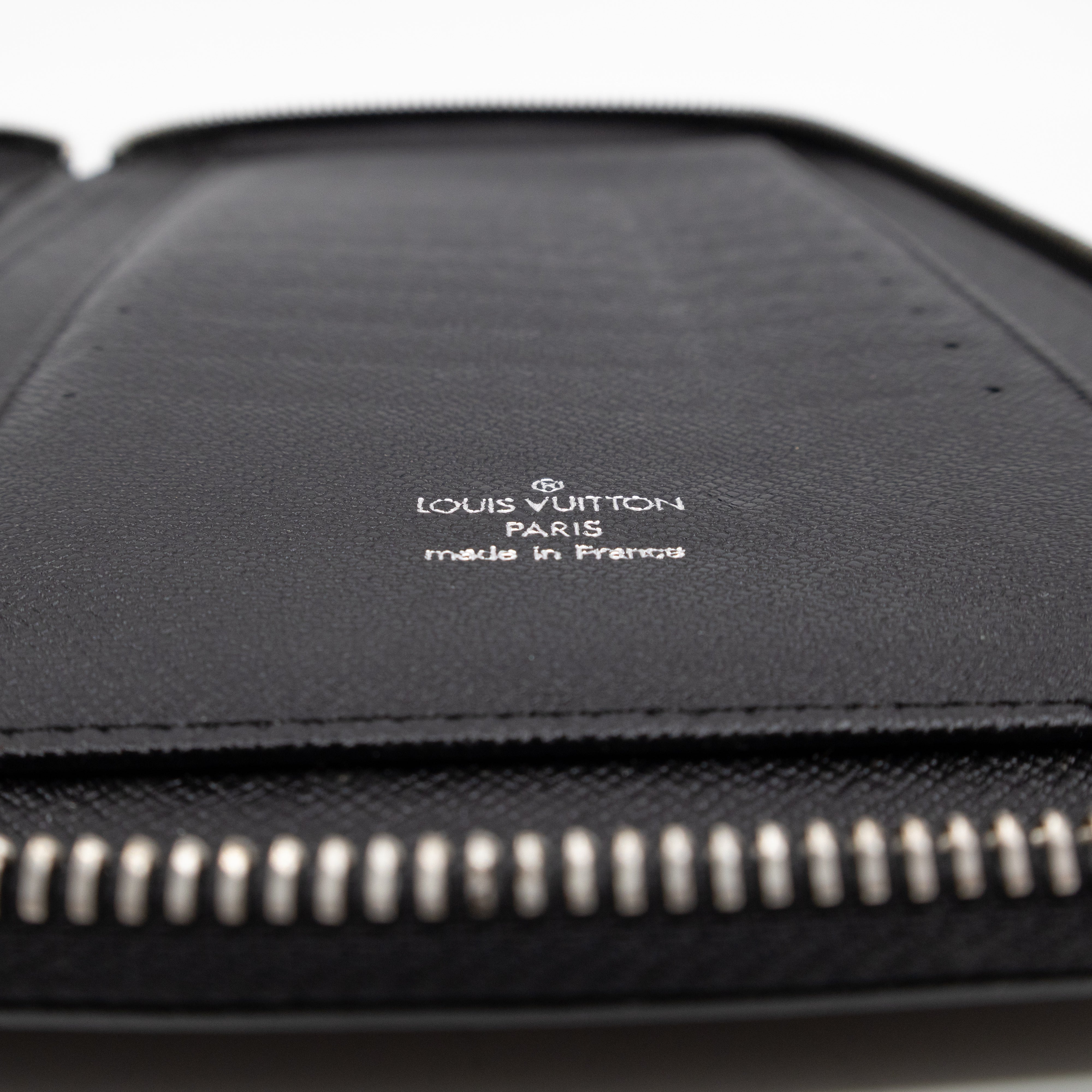 Atoll Travel Organizer Case Taigarama Black Leather