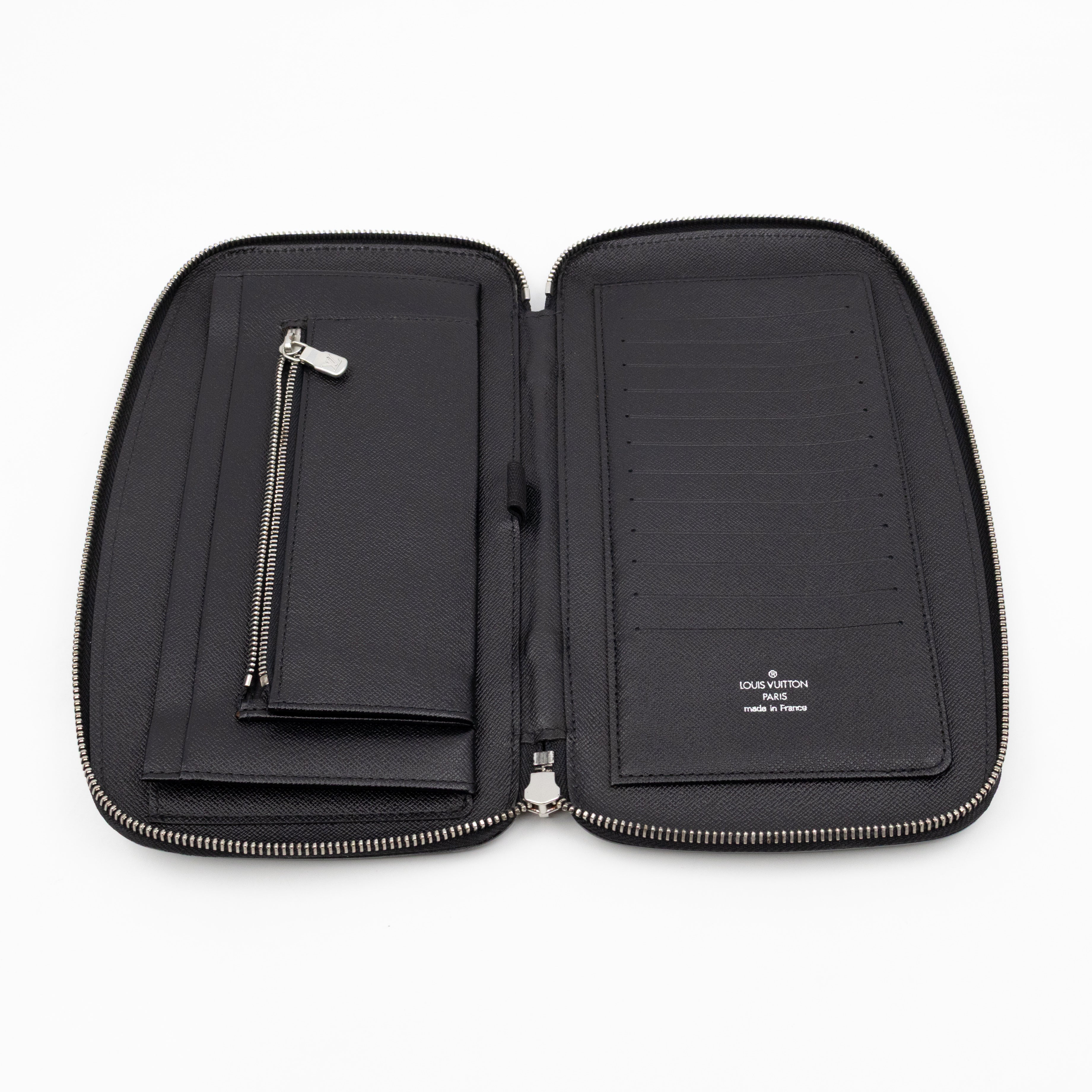 Atoll Travel Organizer Case Taigarama Black Leather