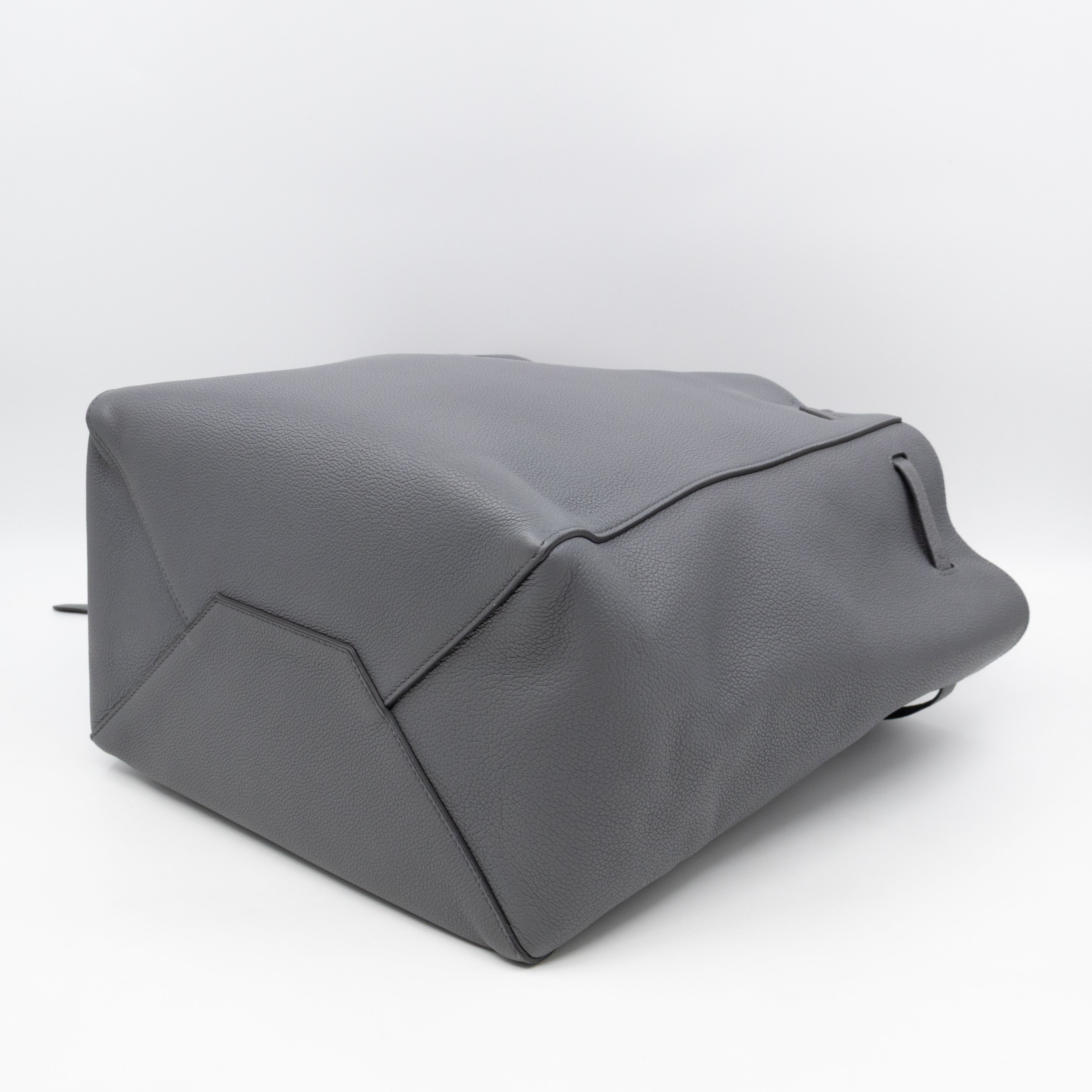 Cabas Phantom Tote Grey Leather