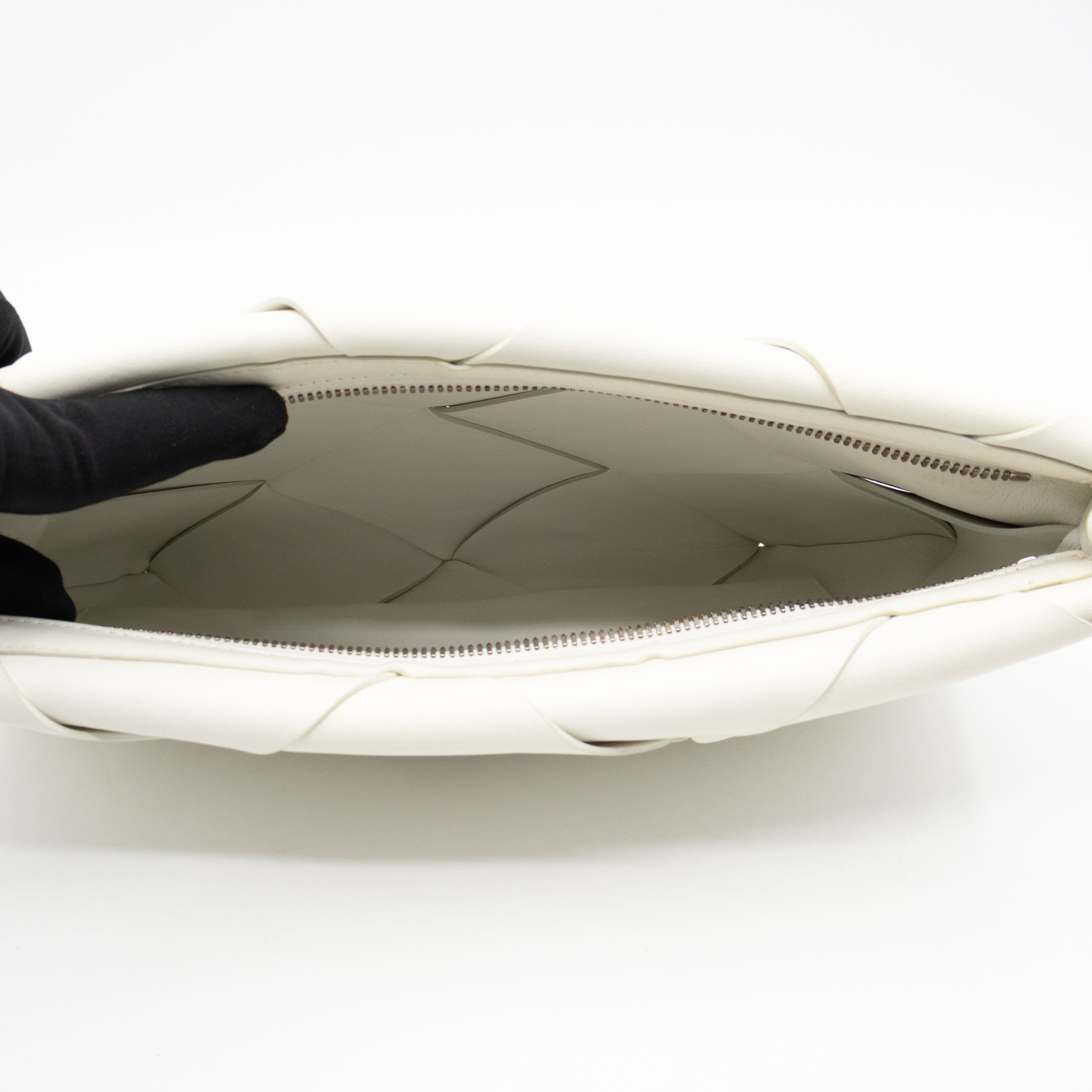 Clutch Maxi White Intrecciato Leather