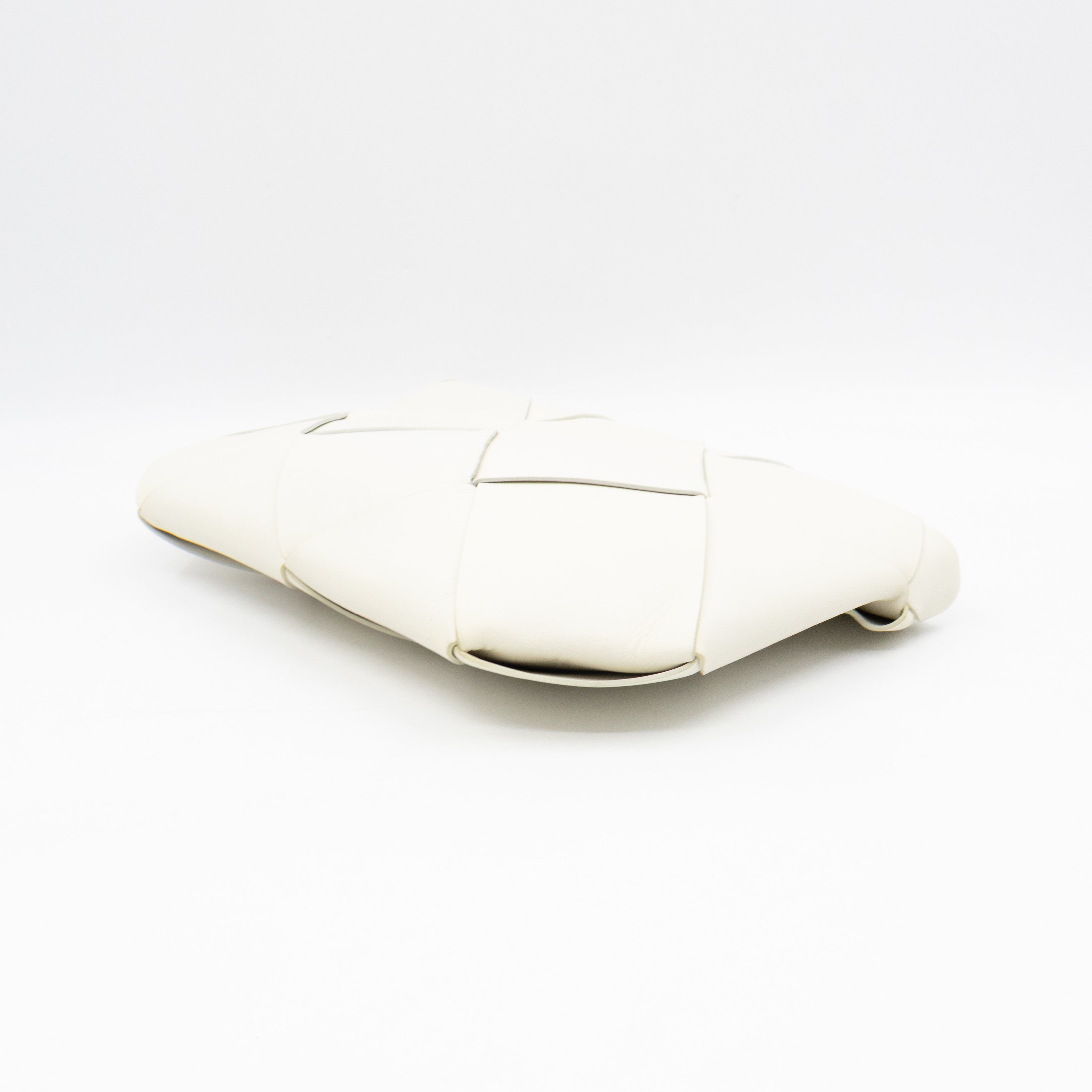 Clutch Maxi White Intrecciato Leather