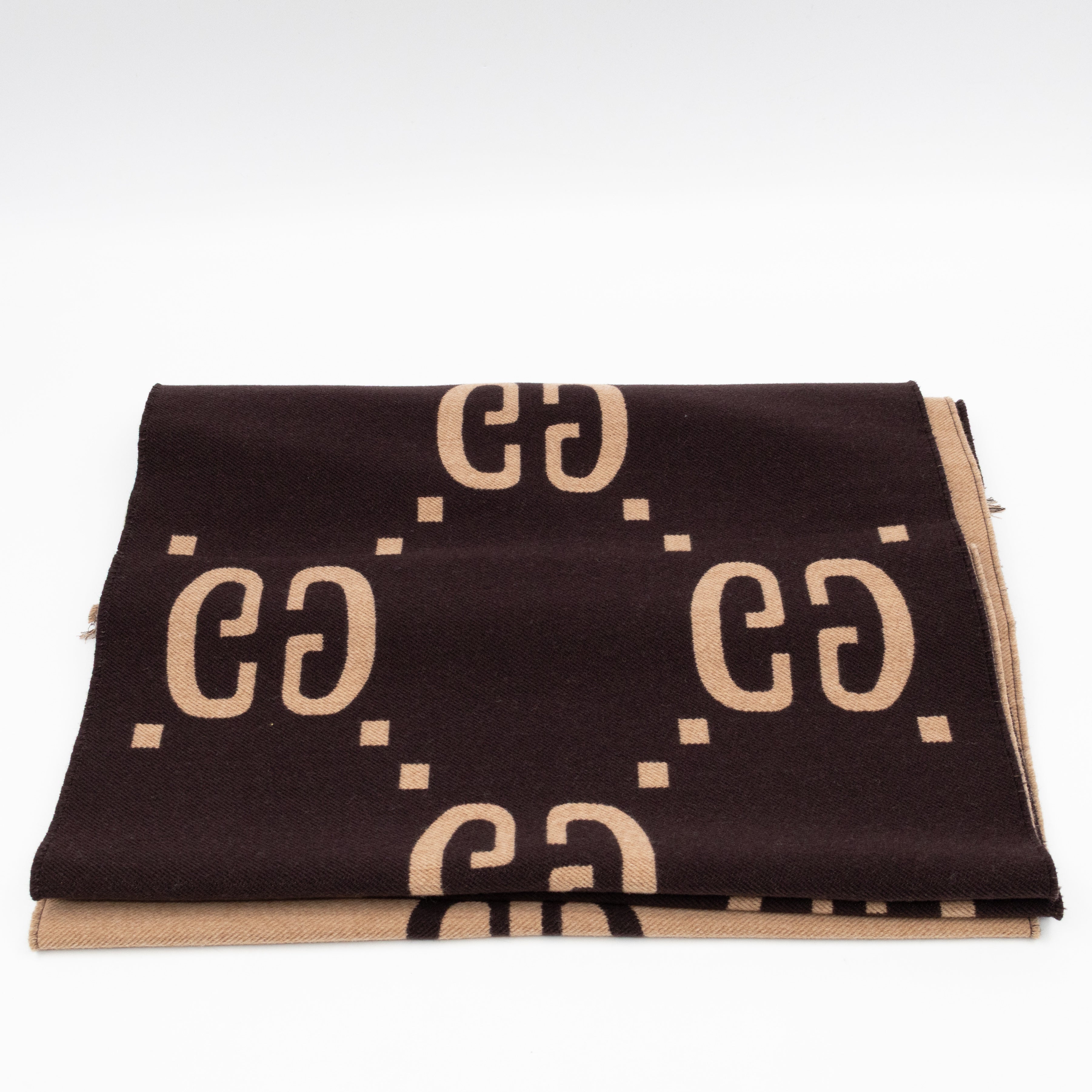 GG Jacquard Jumbo GG Wool Silk Scarf Beige