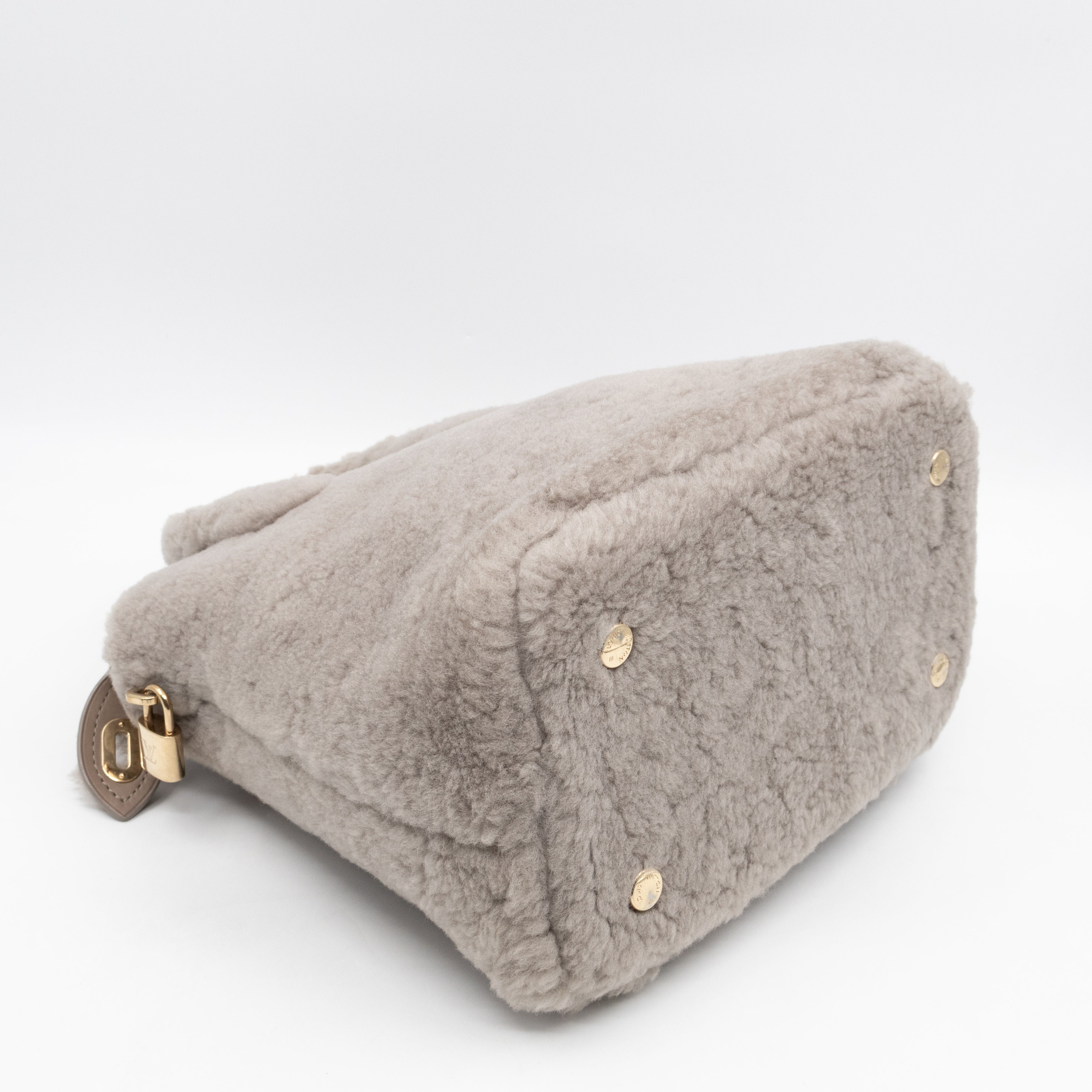 Pulsion Lockit Grey Shearling