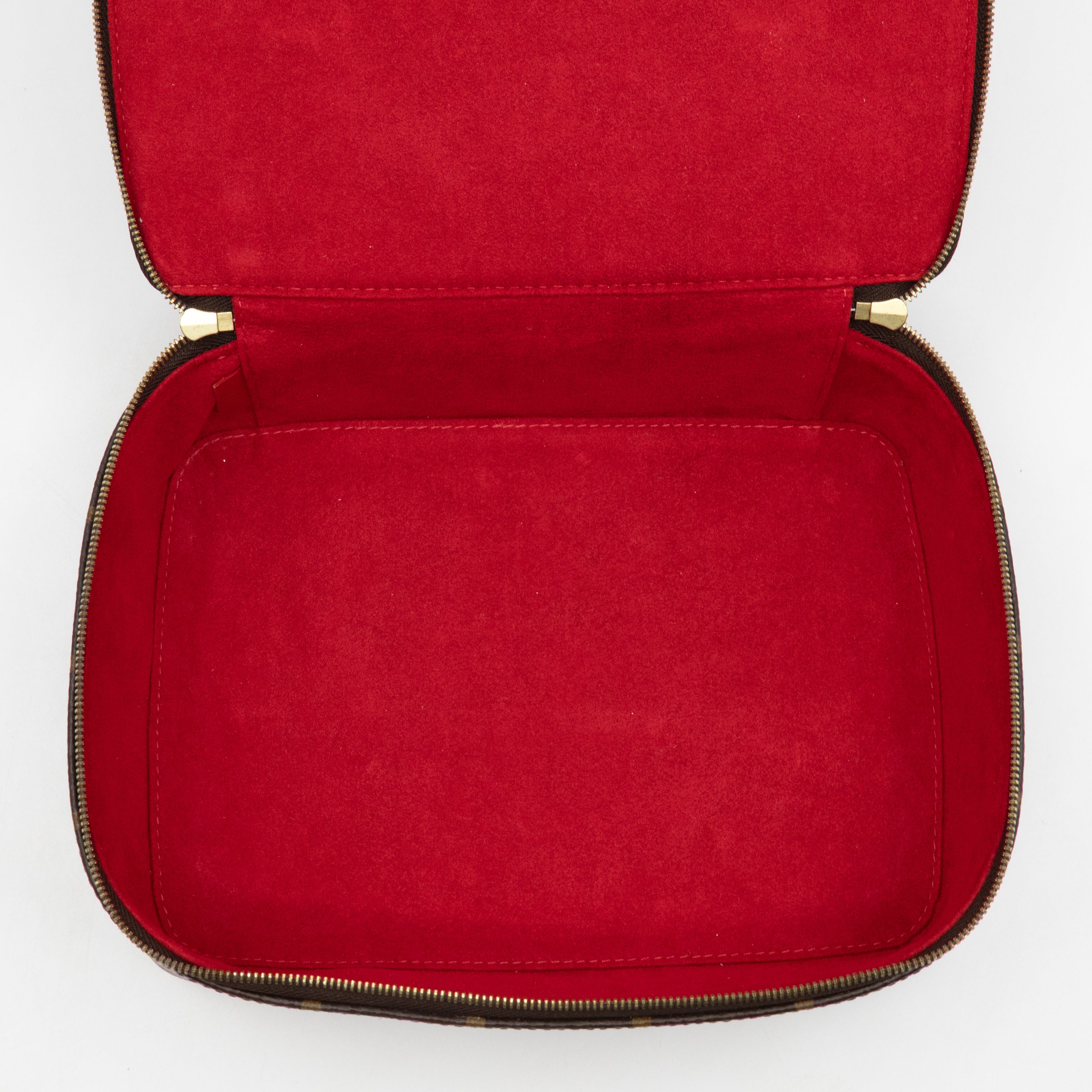 Nice Jewelry Case Monogram