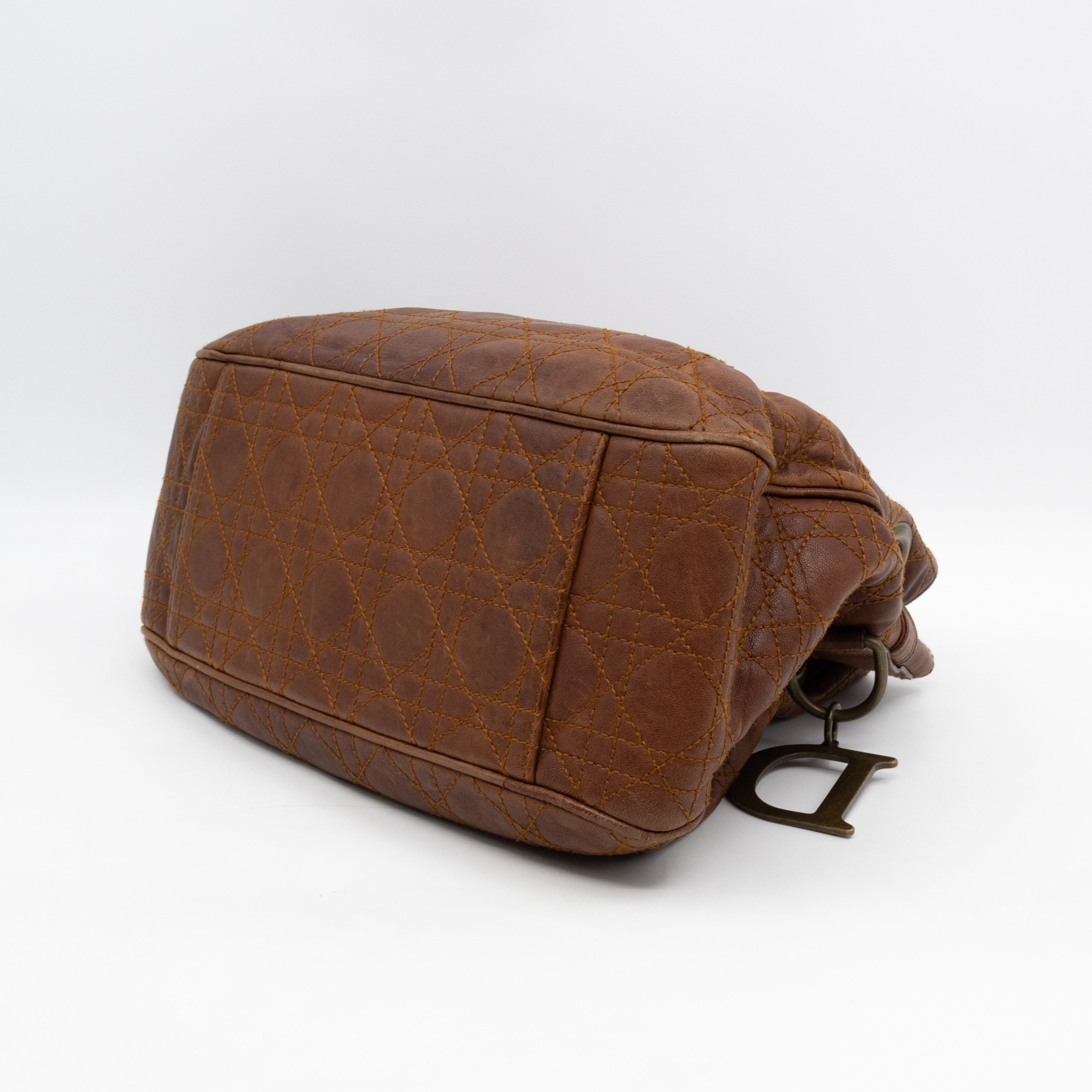 Cannage Quilted Shoulder Bag Brown Leather