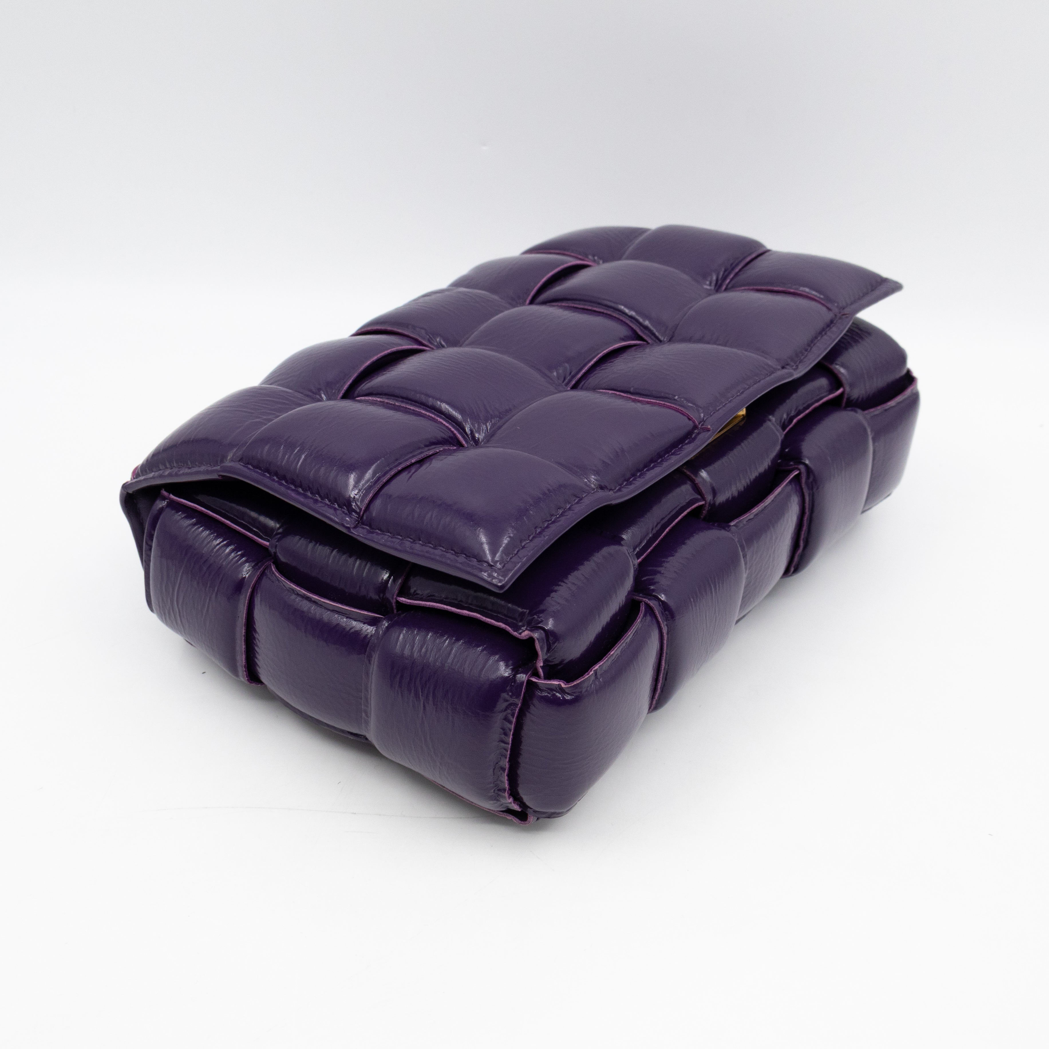 Classic Padded Cassette Purple Intrecciato Patent Leather