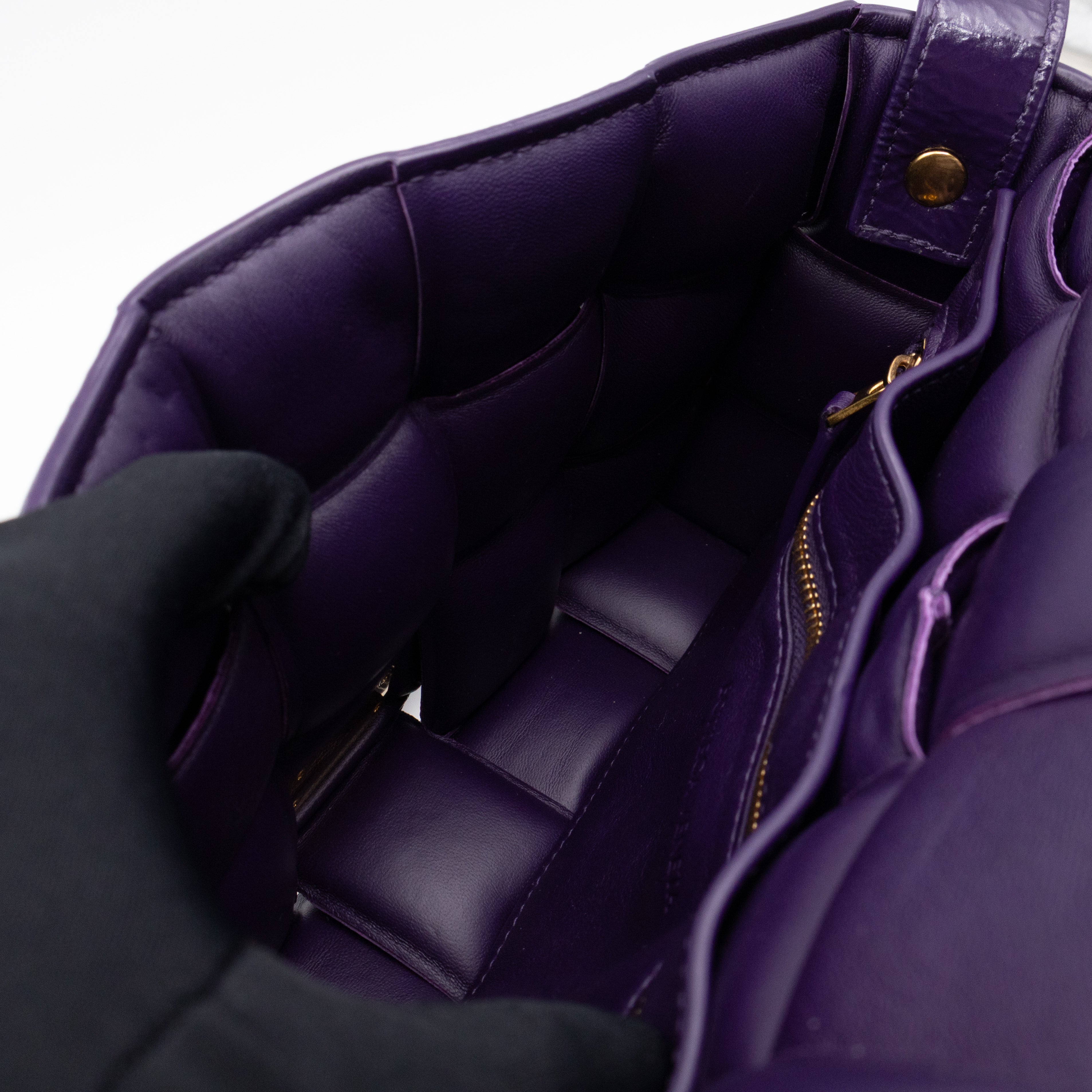 Classic Padded Cassette Purple Intrecciato Patent Leather