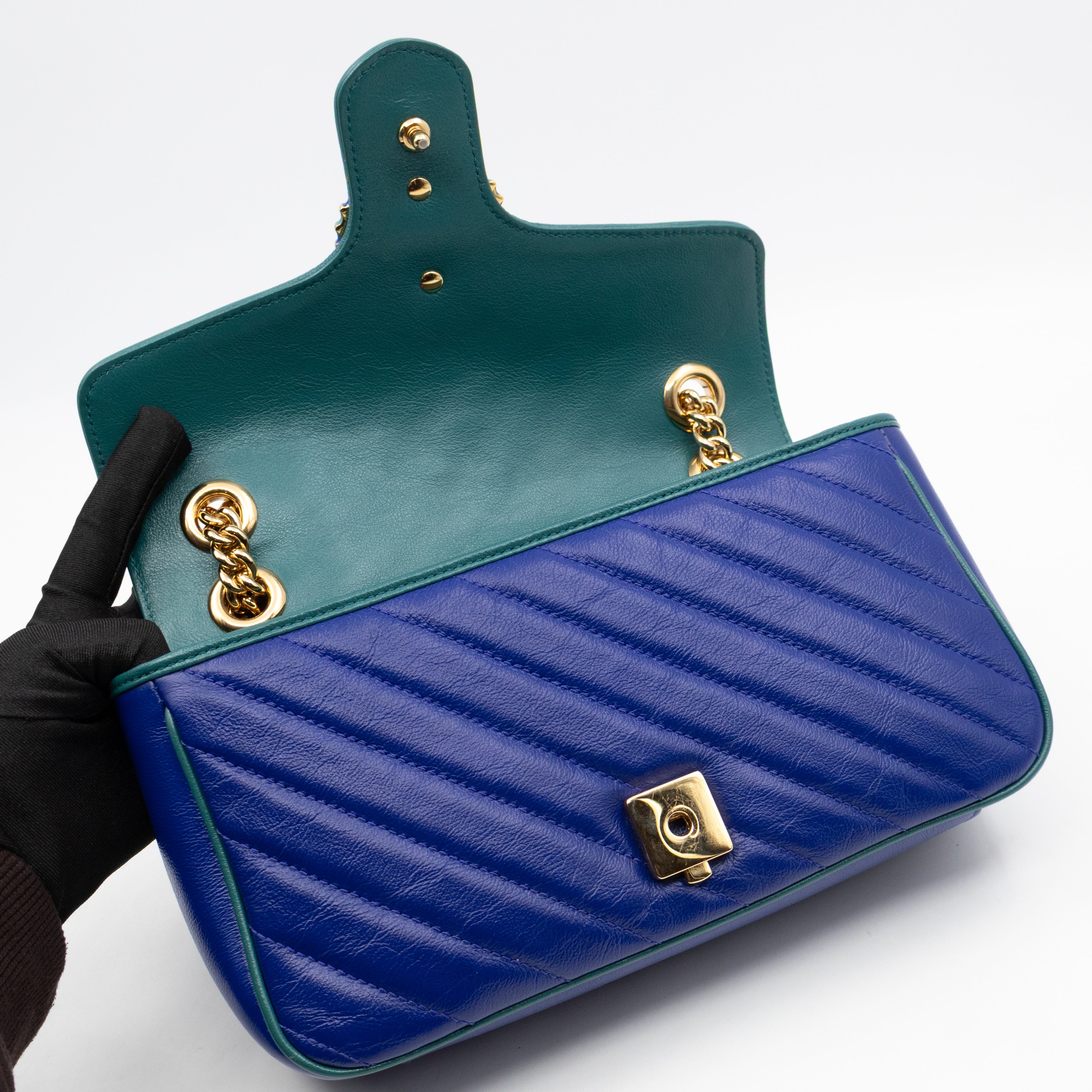 Torchon GG Marmont Medium Flap Bag Blue Diagonal Chevron Leather