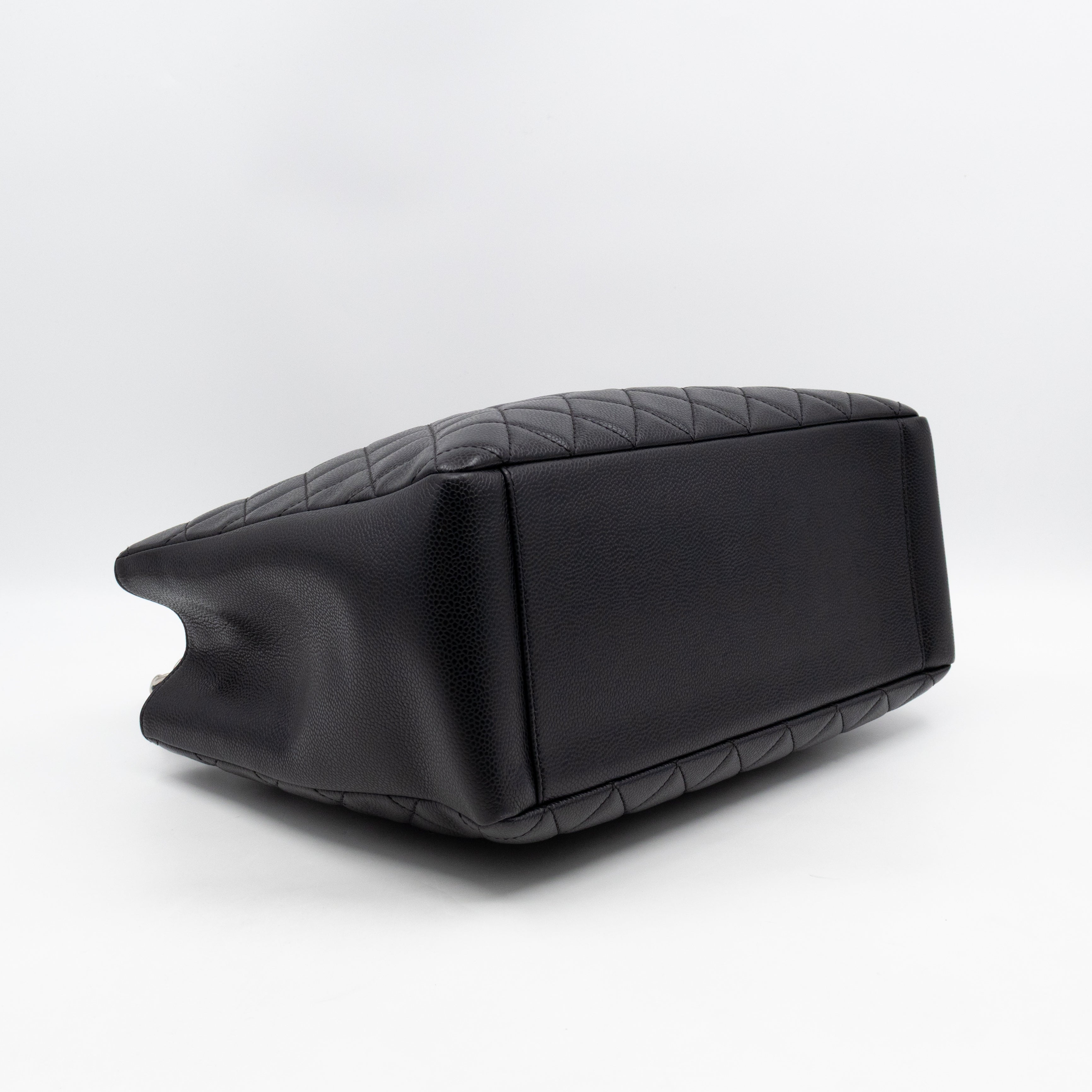 GST Grand Shopping Tote Black Caviar Silver