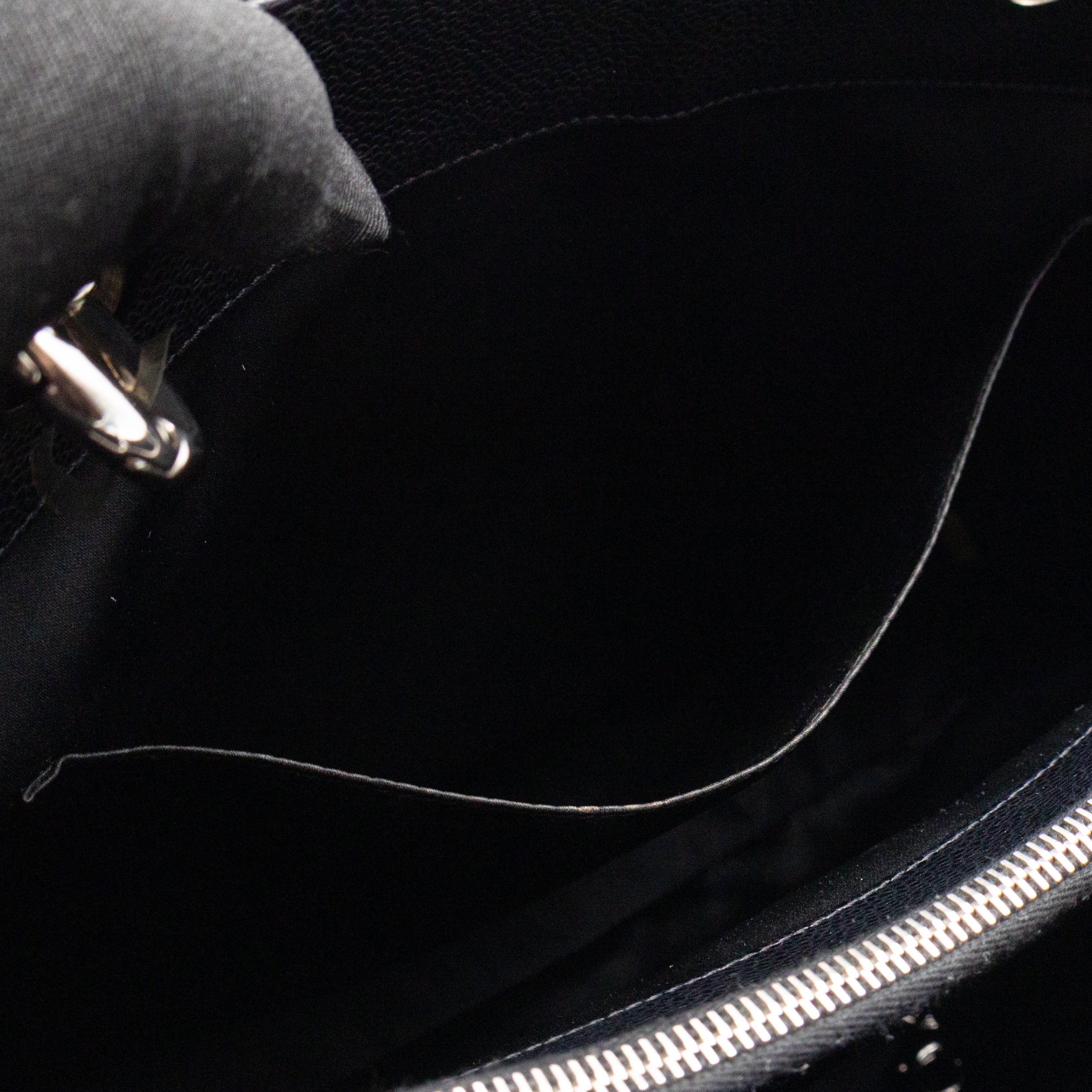 GST Grand Shopping Tote Black Caviar Silver