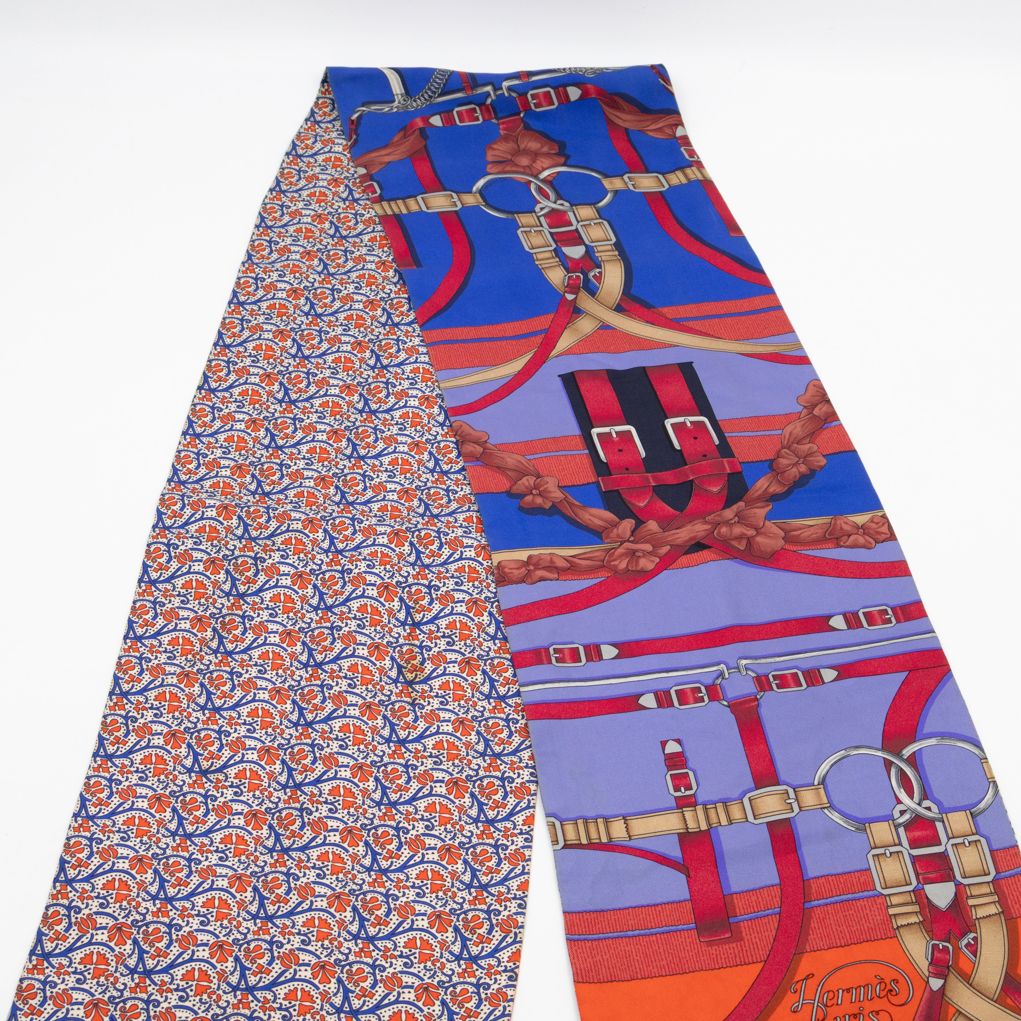 Maxi Twilly Scarf Grand Manege Blue & Red