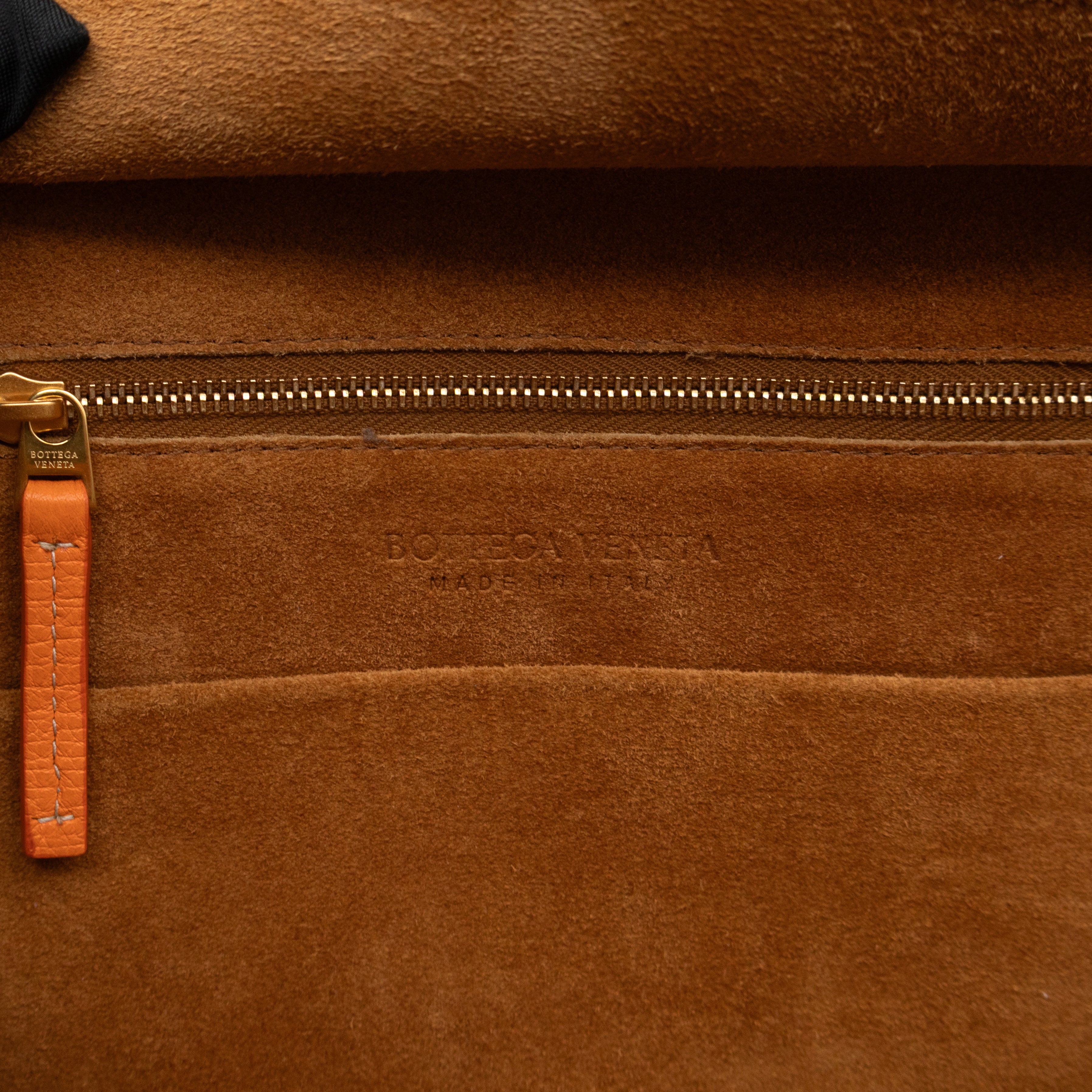 Arco Small Orange Grained Leather