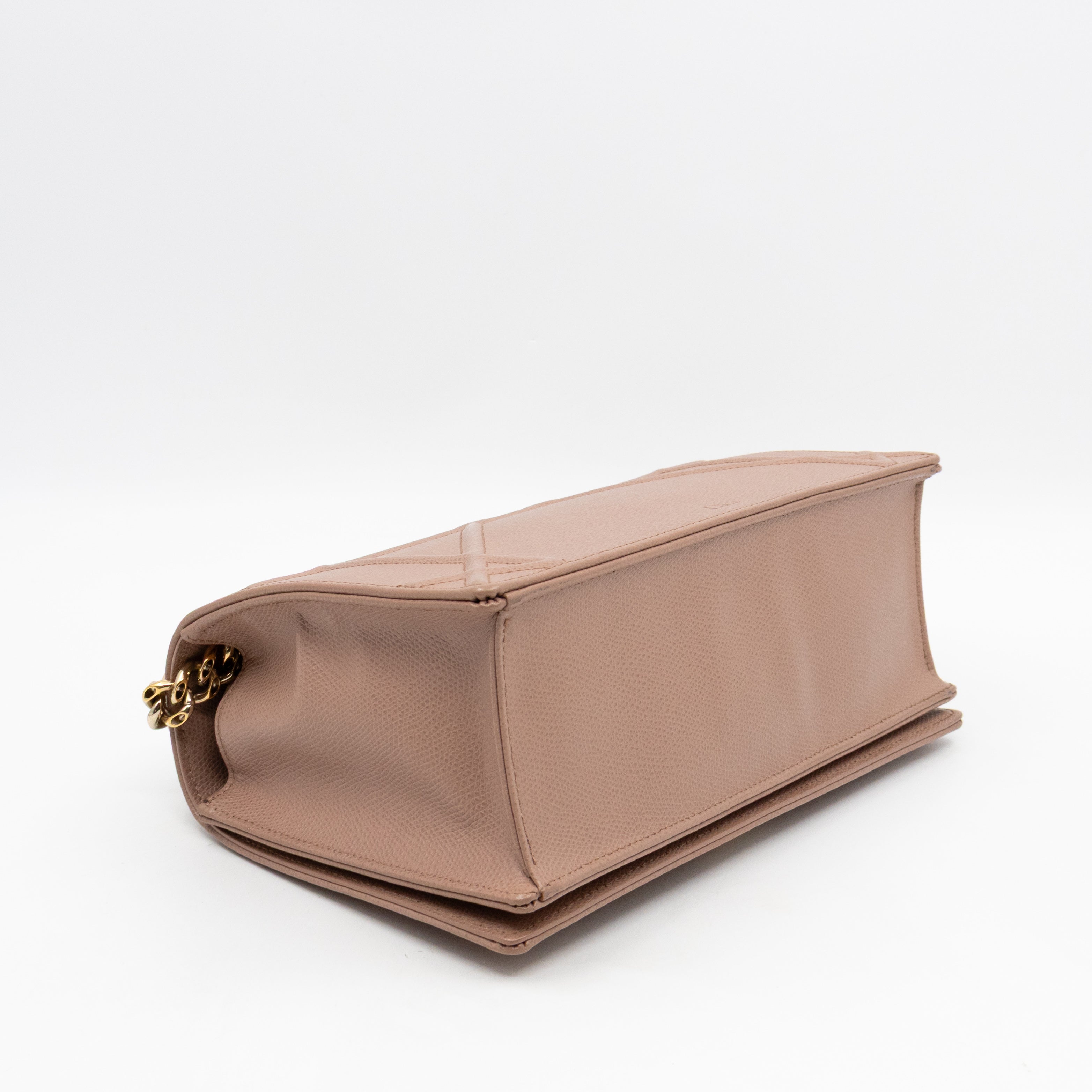 Diorama Medium Flap Bag Beige Leather