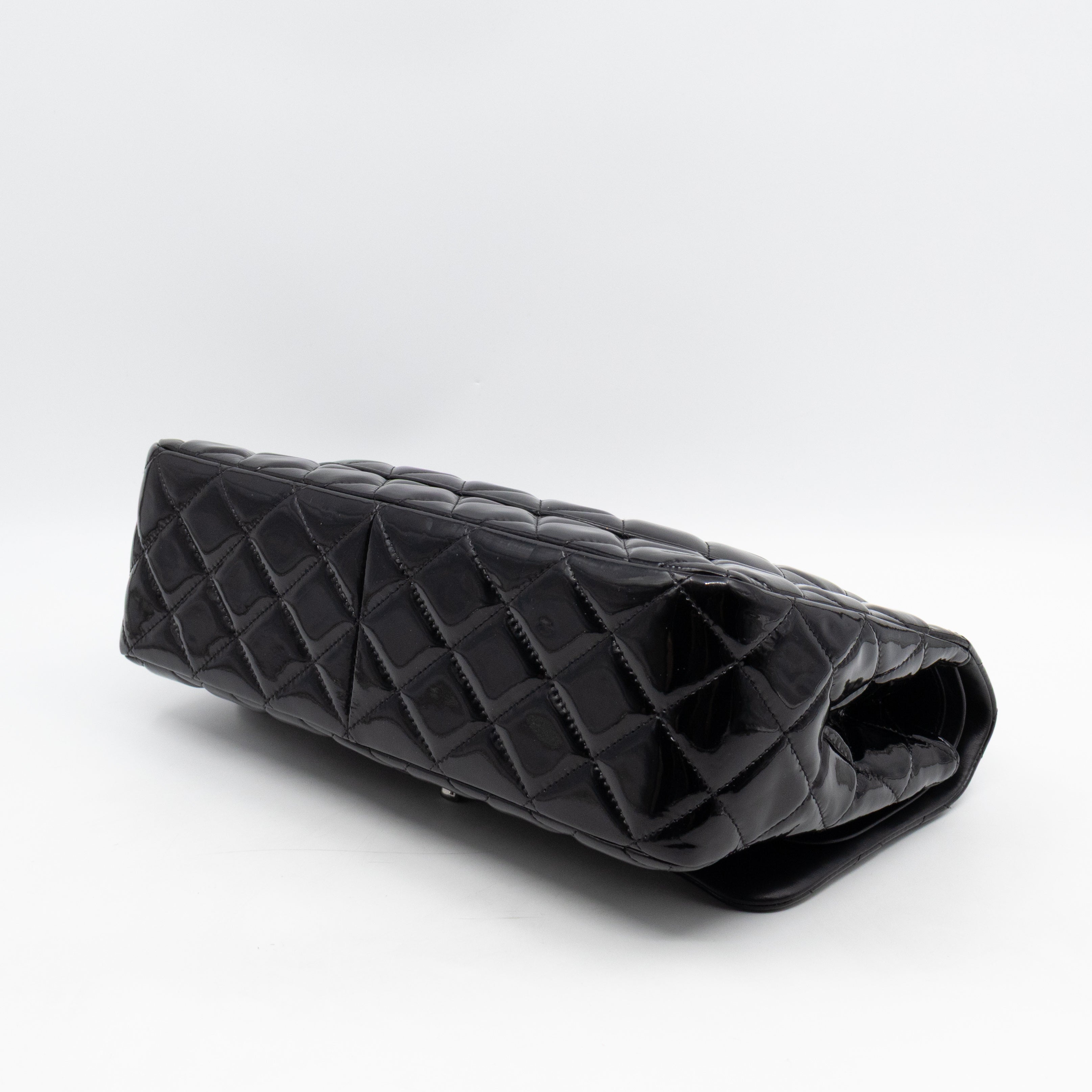 Classic Double Flap Jumbo Black Patent Leather