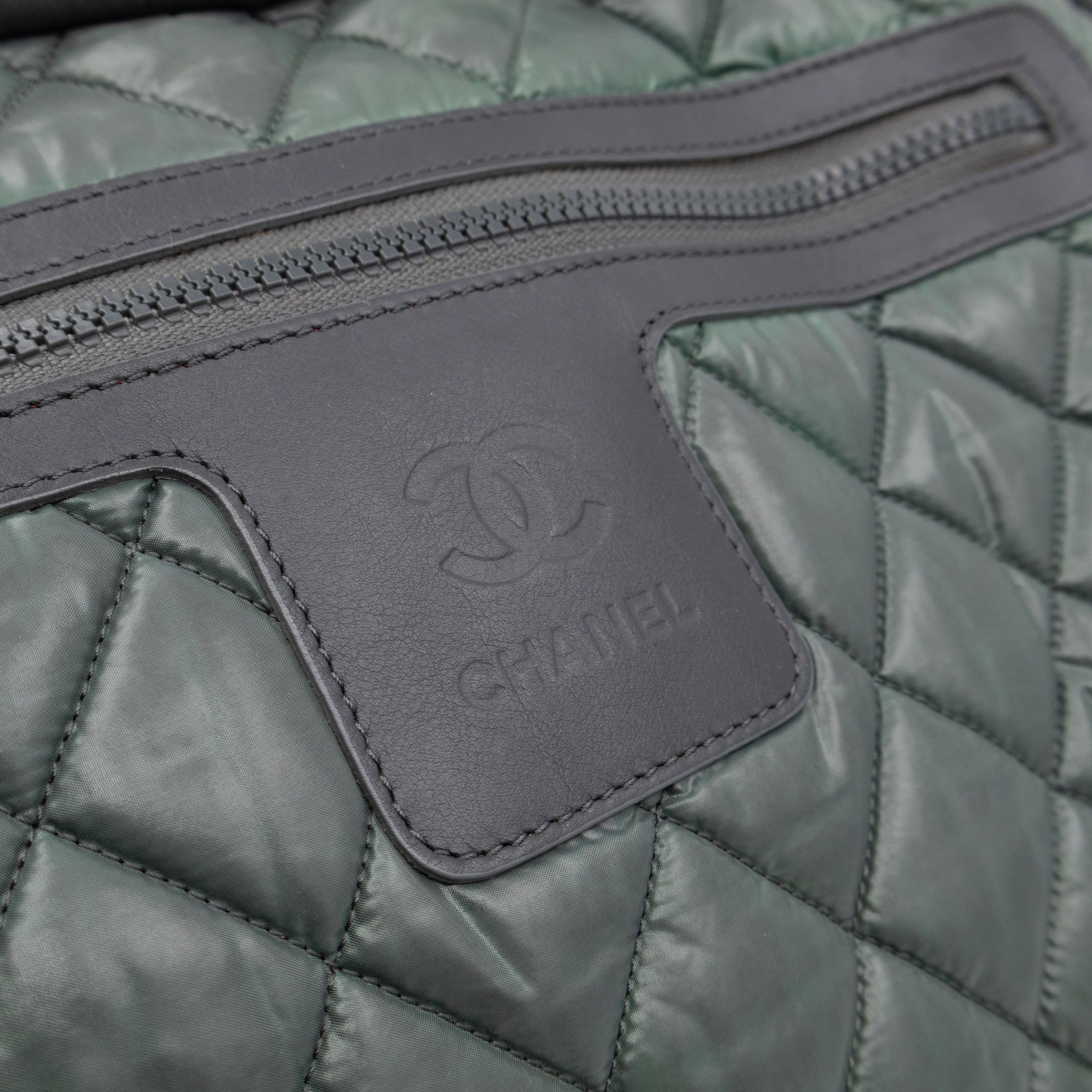 Coco Coon Bowler Bag Dark Green Quilted Nylon