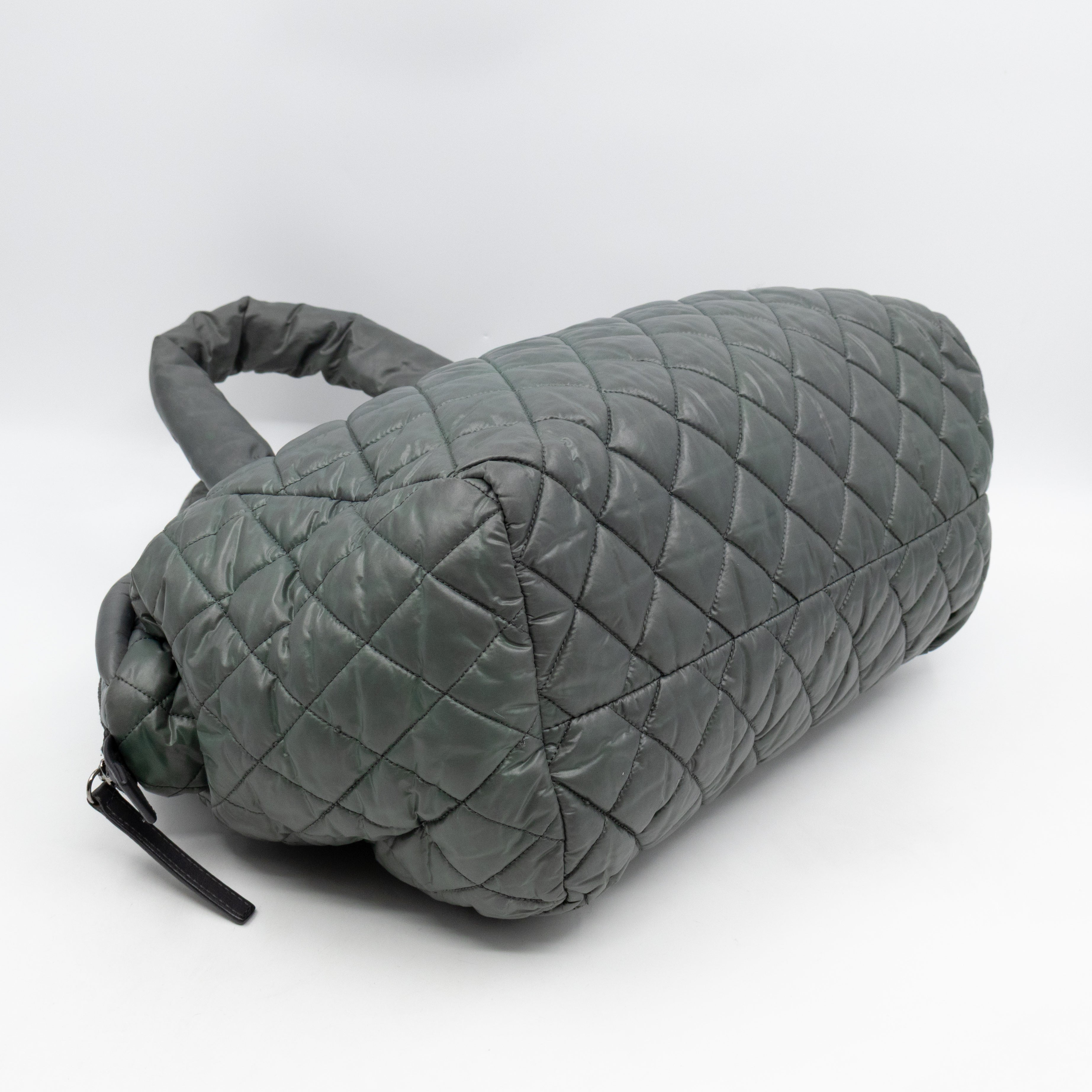 Coco Coon Bowler Bag Dark Green Quilted Nylon